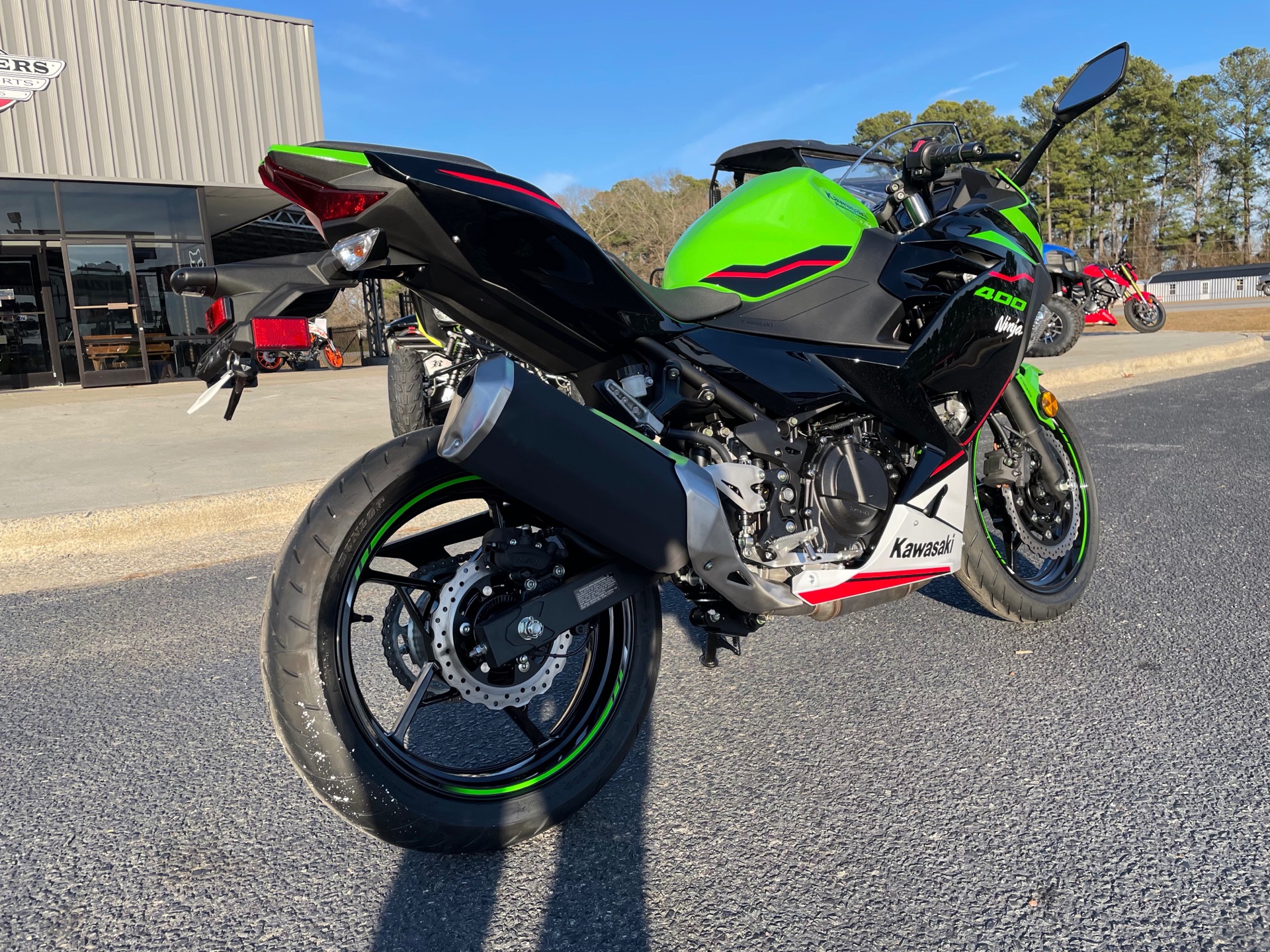 2022 Kawasaki Ninja 400 ABS KRT Edition in Greenville, North Carolina - Photo 11