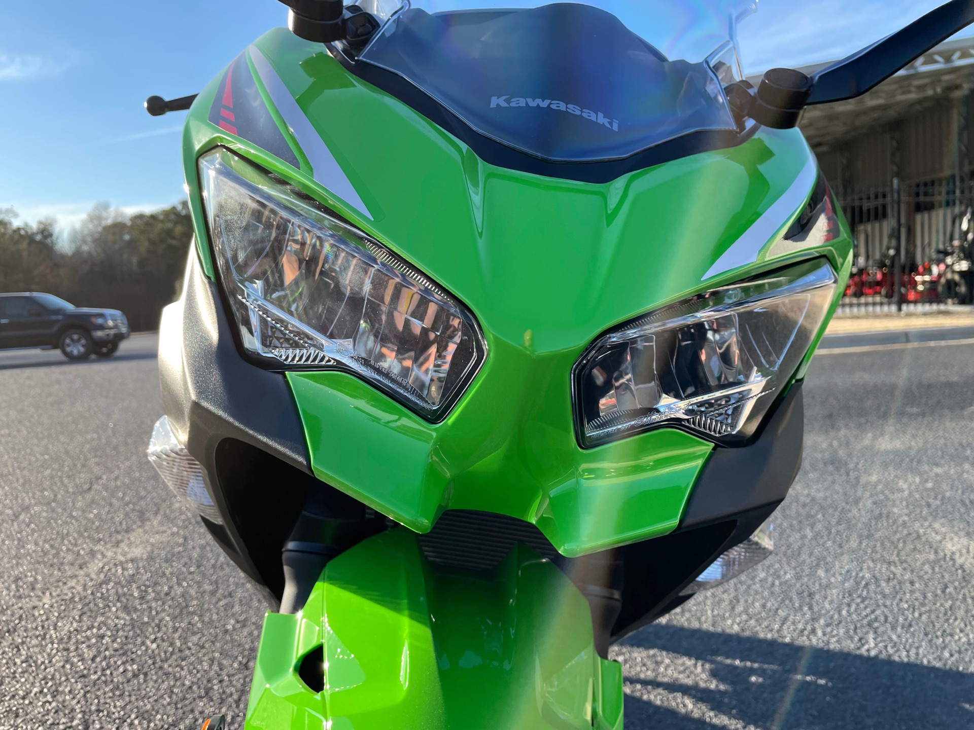 2022 Kawasaki Ninja 400 ABS KRT Edition in Greenville, North Carolina - Photo 13