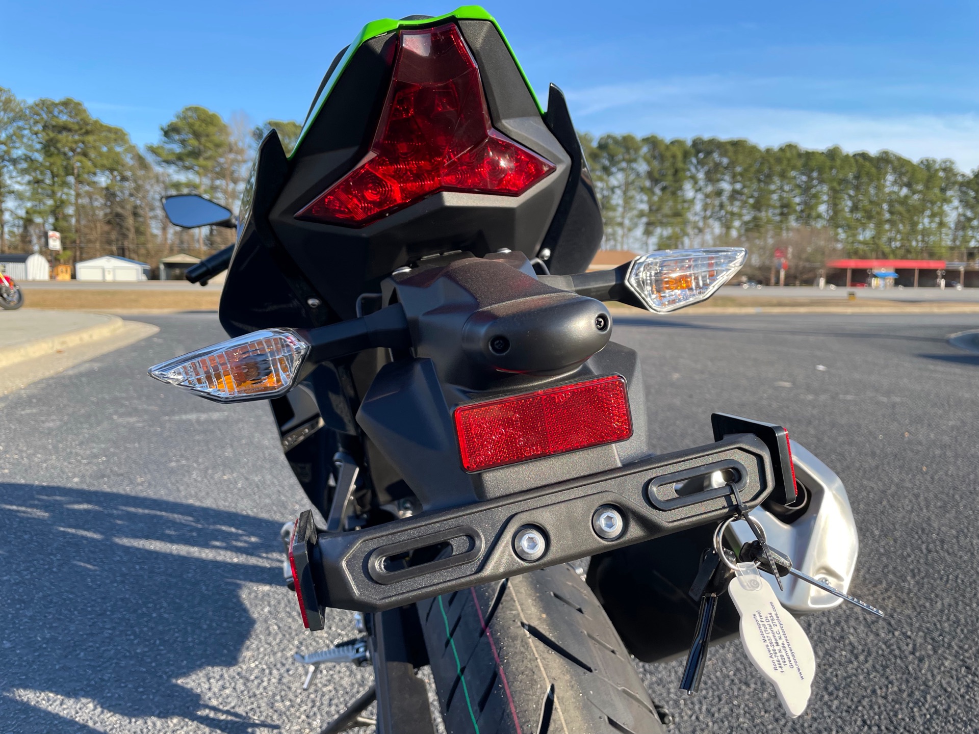 2022 Kawasaki Ninja 400 ABS KRT Edition in Greenville, North Carolina - Photo 19