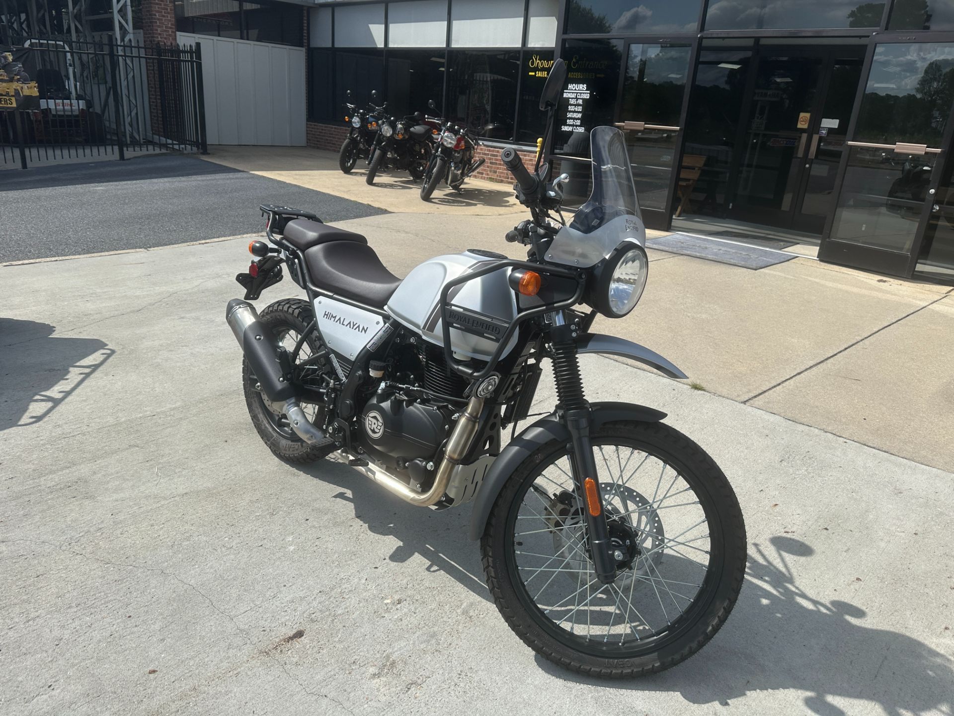 2023 Royal Enfield Himalayan in Greenville, North Carolina - Photo 2