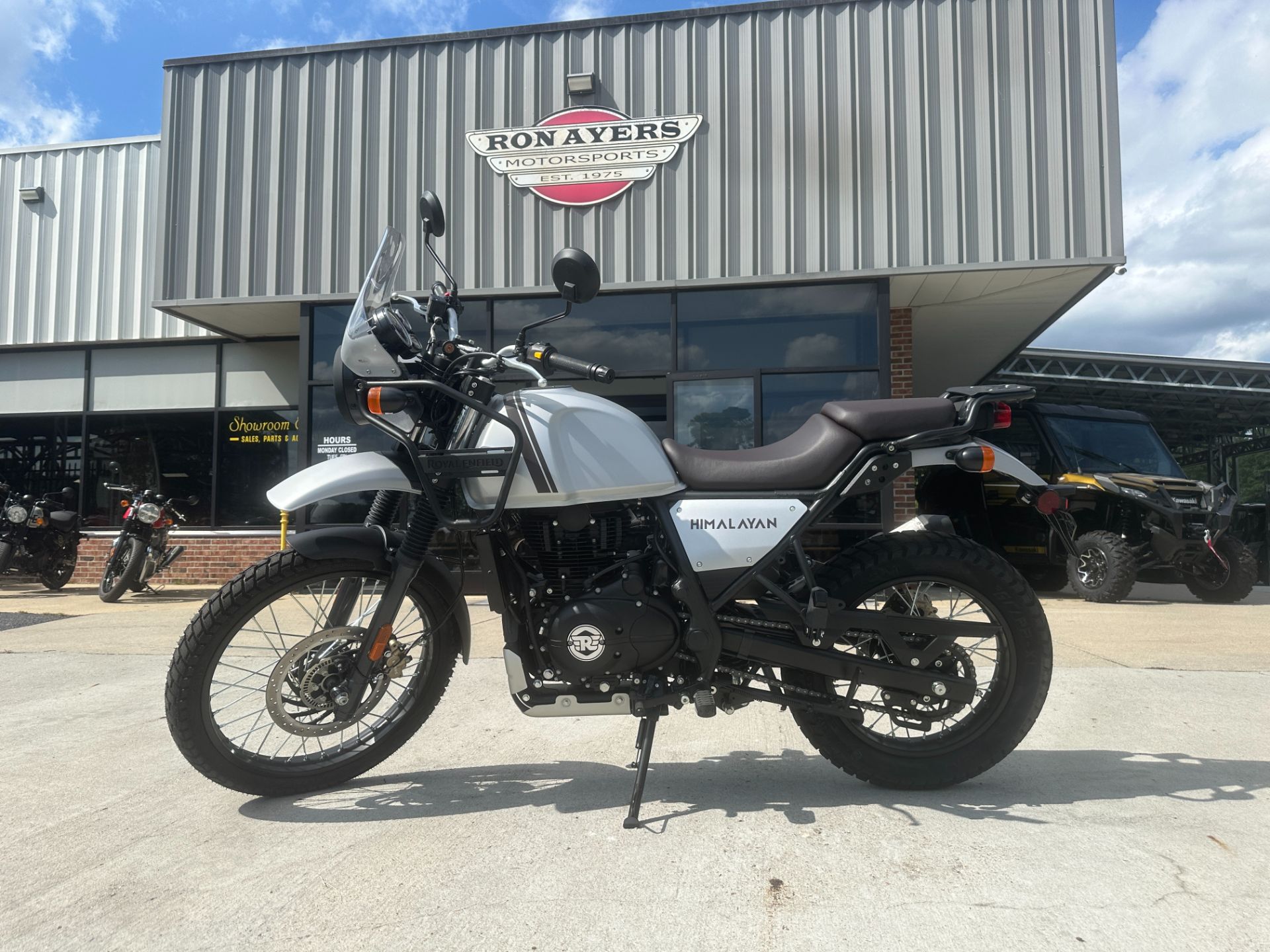 2023 Royal Enfield Himalayan in Greenville, North Carolina - Photo 16