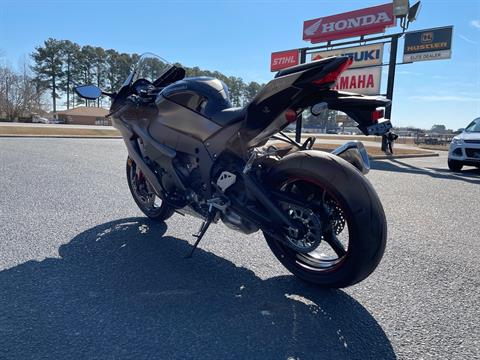 2022 Kawasaki Ninja ZX-10R in Greenville, North Carolina - Photo 8