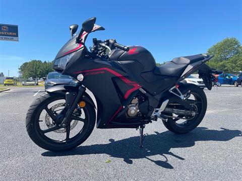 2022 Honda CBR300R in Greenville, North Carolina - Photo 6