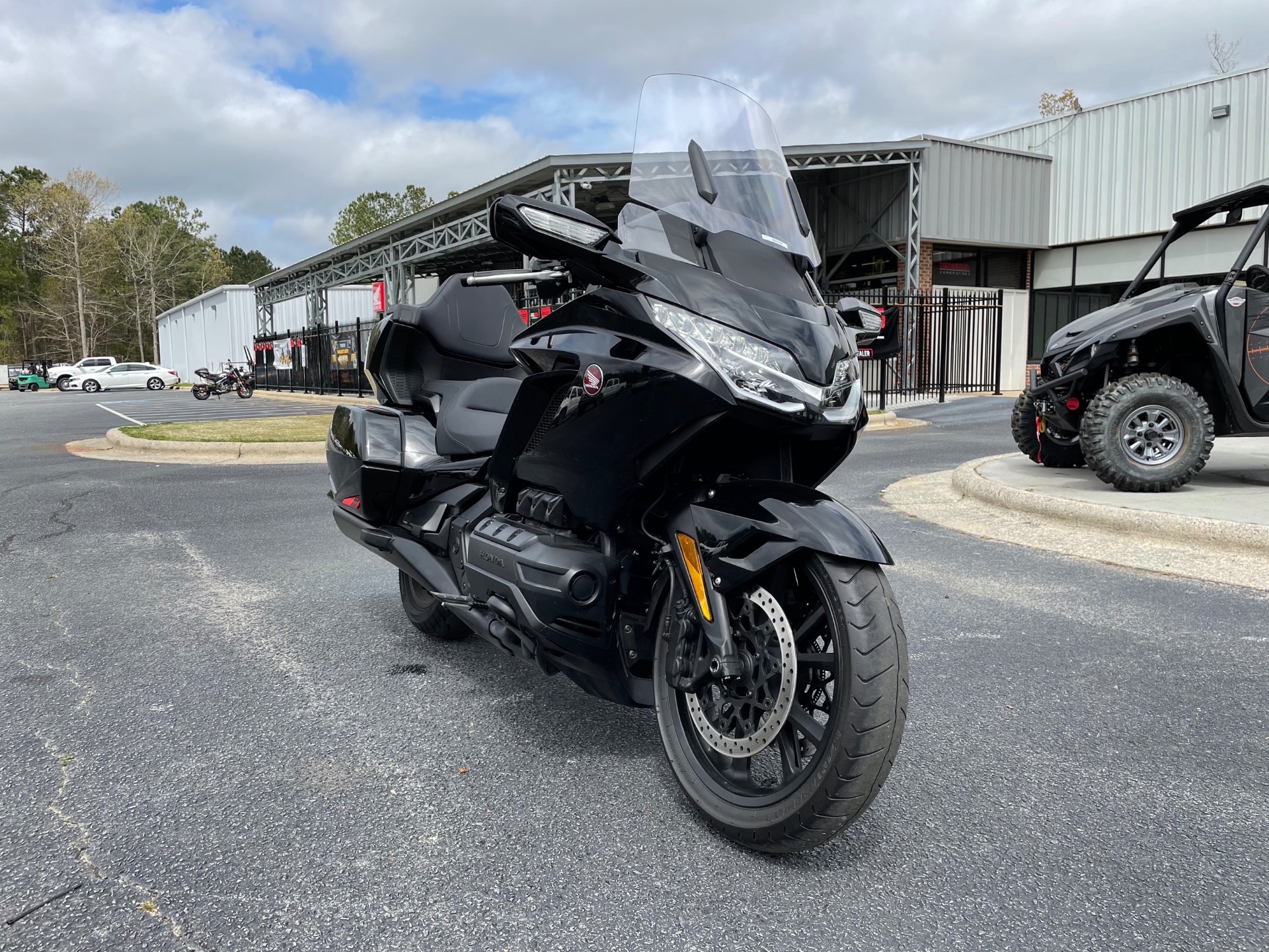 2019 Honda Gold Wing Tour Automatic DCT in Greenville, North Carolina - Photo 3