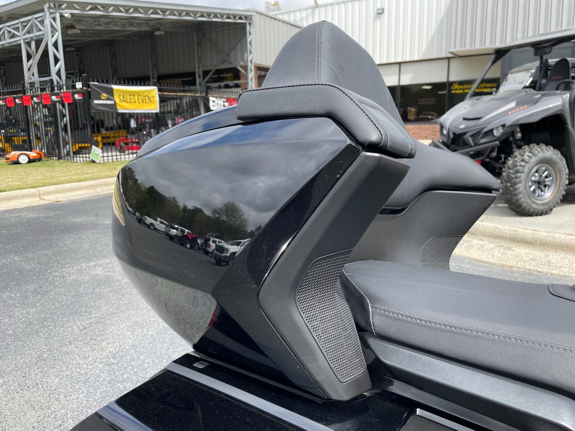 2019 Honda Gold Wing Tour Automatic DCT in Greenville, North Carolina - Photo 18
