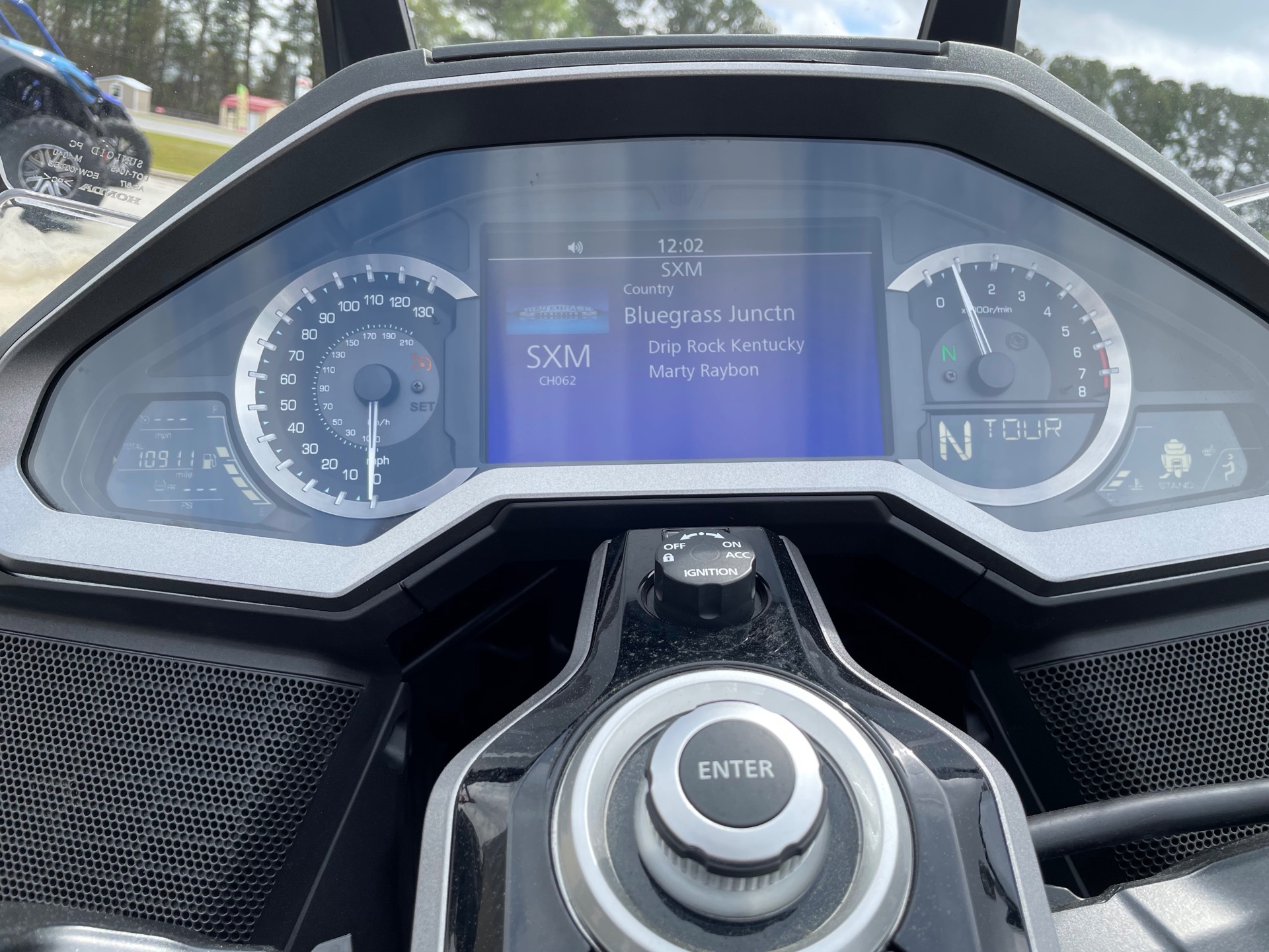 2019 Honda Gold Wing Tour Automatic DCT in Greenville, North Carolina - Photo 25