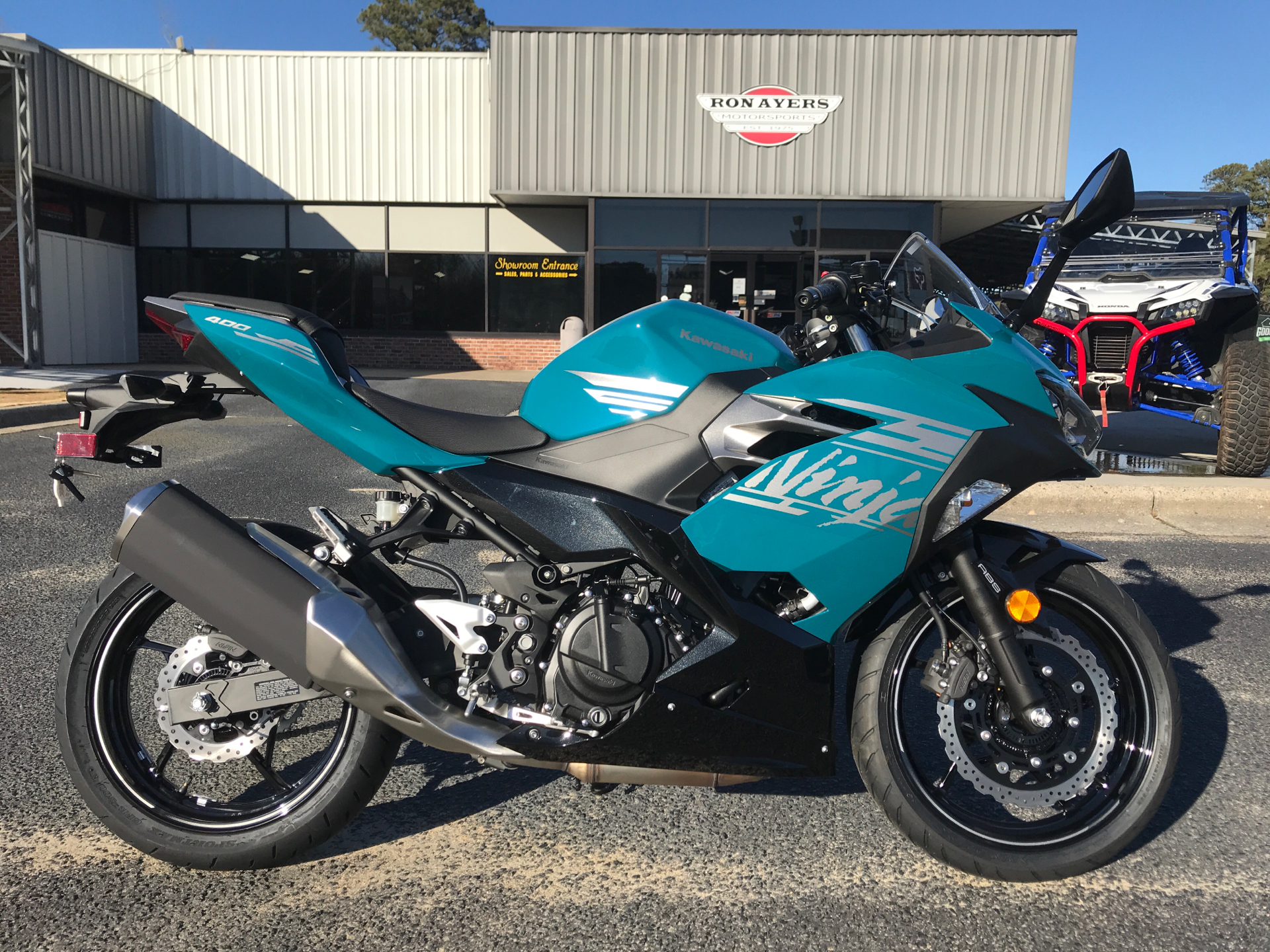 New 2021 Kawasaki Ninja 400 ABS Motorcycles in Greenville, NC Stock Number:...
