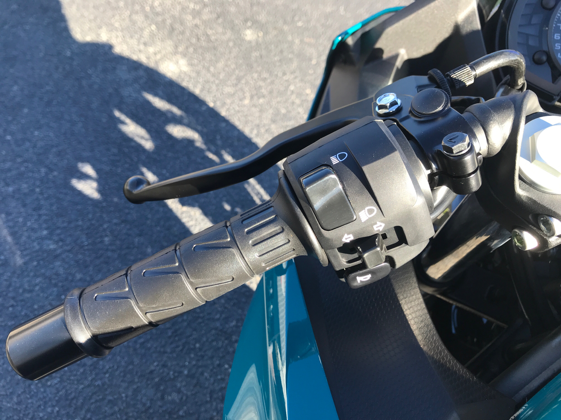 2021 Kawasaki Ninja 400 ABS in Greenville, North Carolina - Photo 16