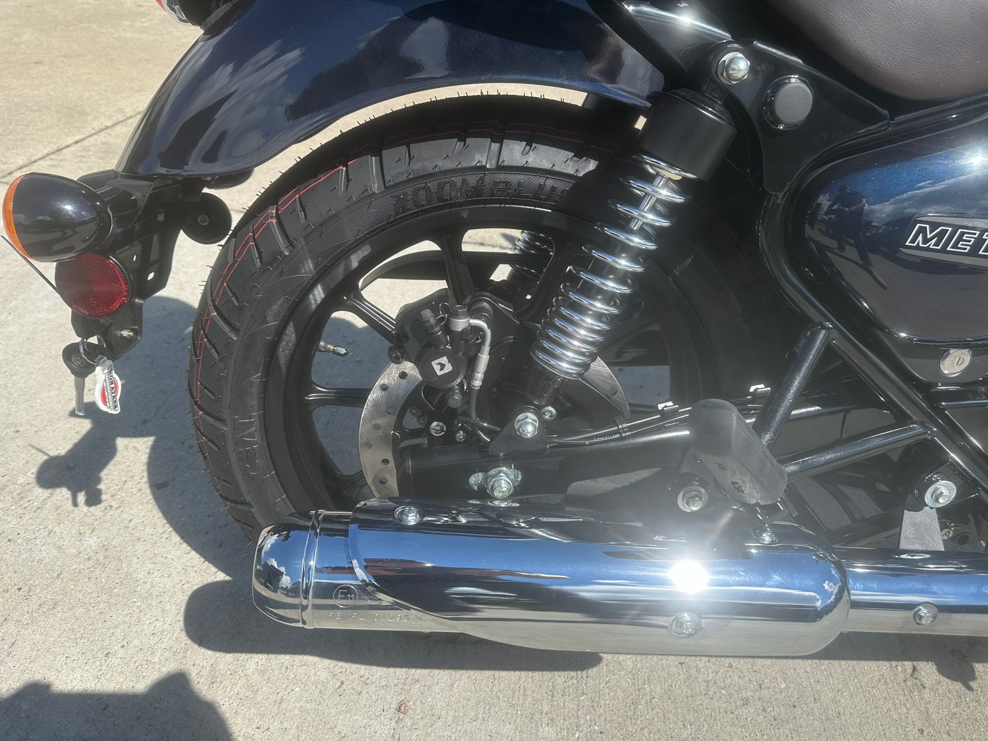 2023 Royal Enfield Meteor 350 in Greenville, North Carolina - Photo 7