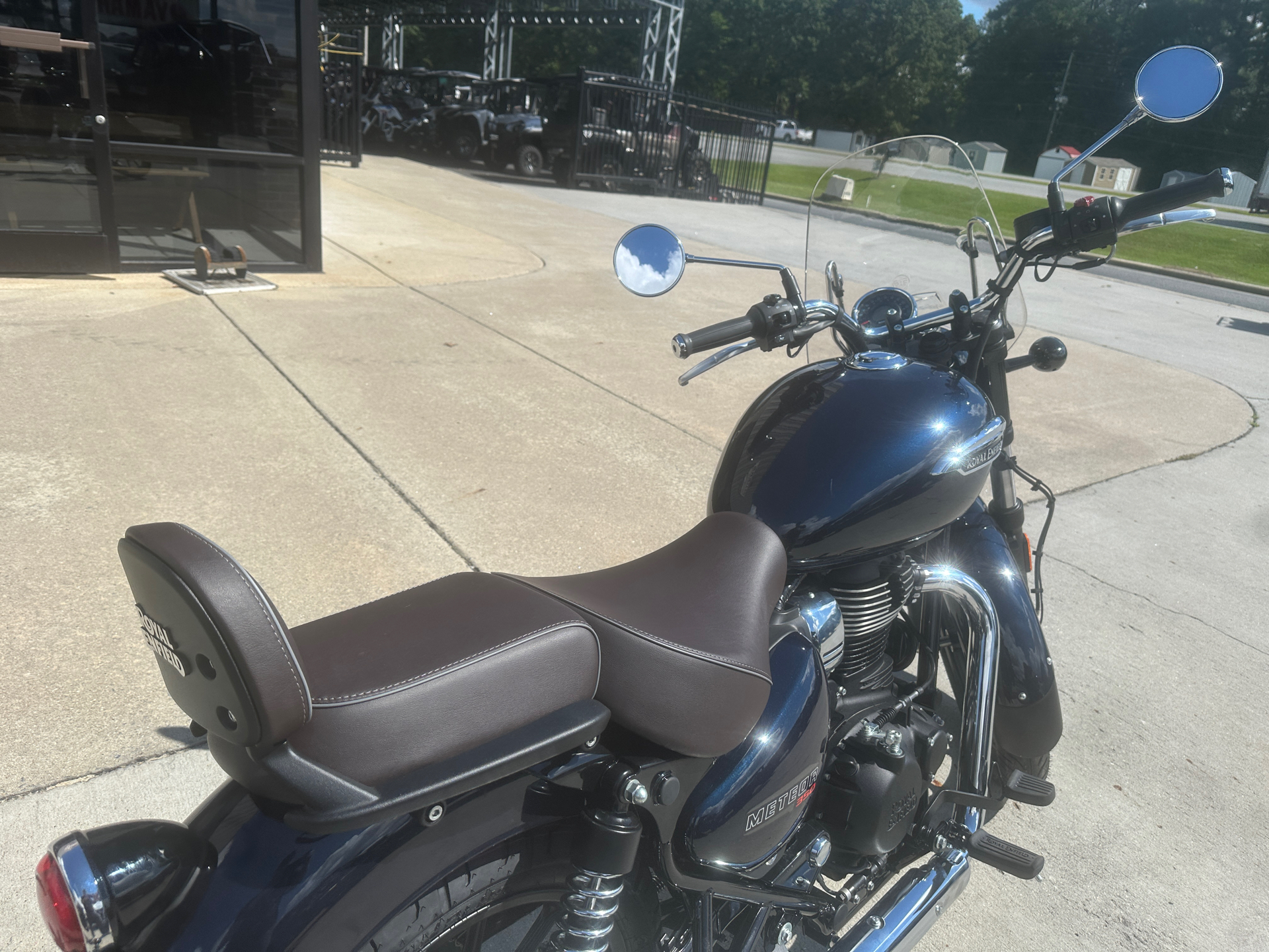 2023 Royal Enfield Meteor 350 in Greenville, North Carolina - Photo 11