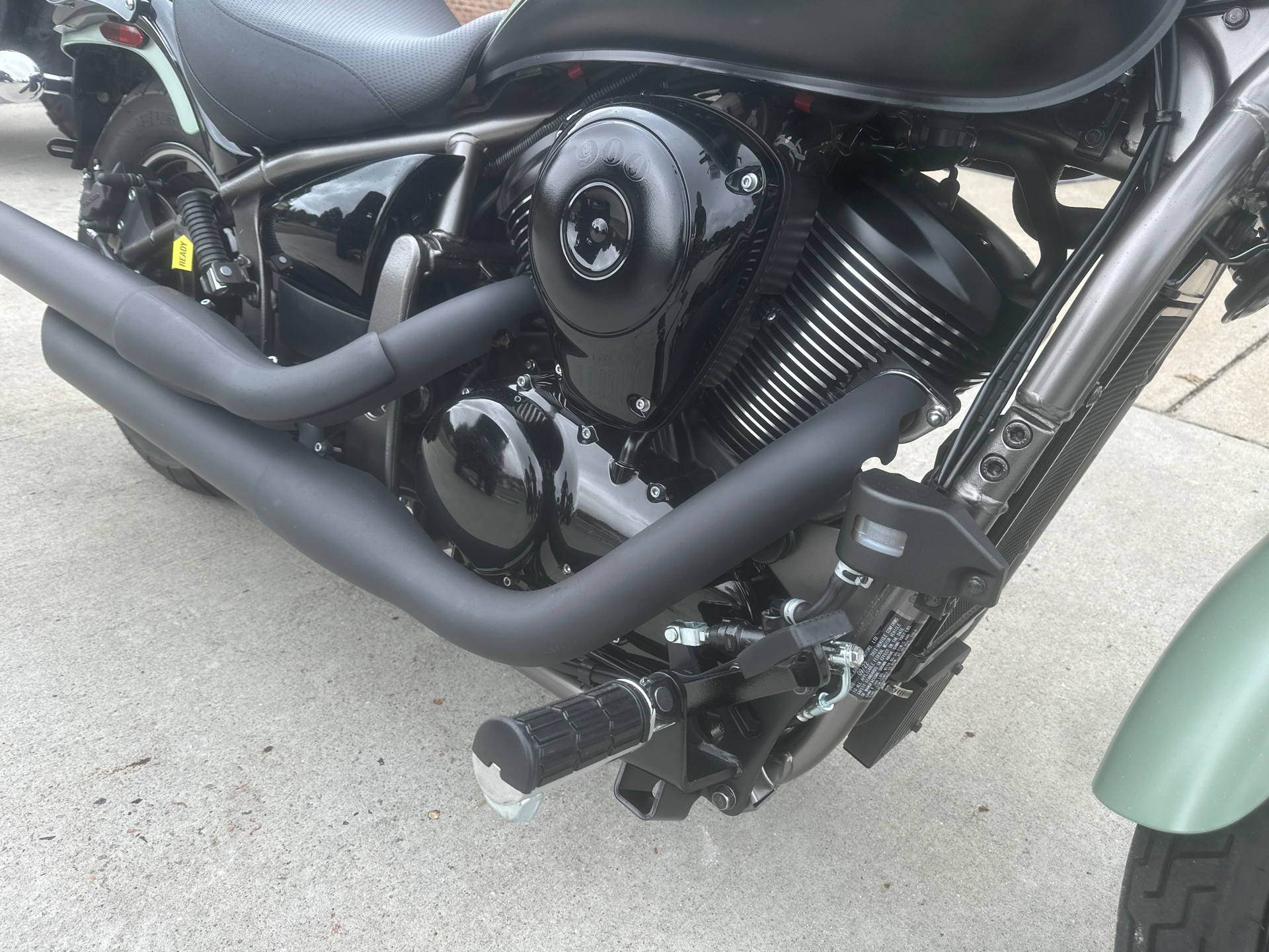 2023 Kawasaki Vulcan 900 Custom in Greenville, North Carolina - Photo 10