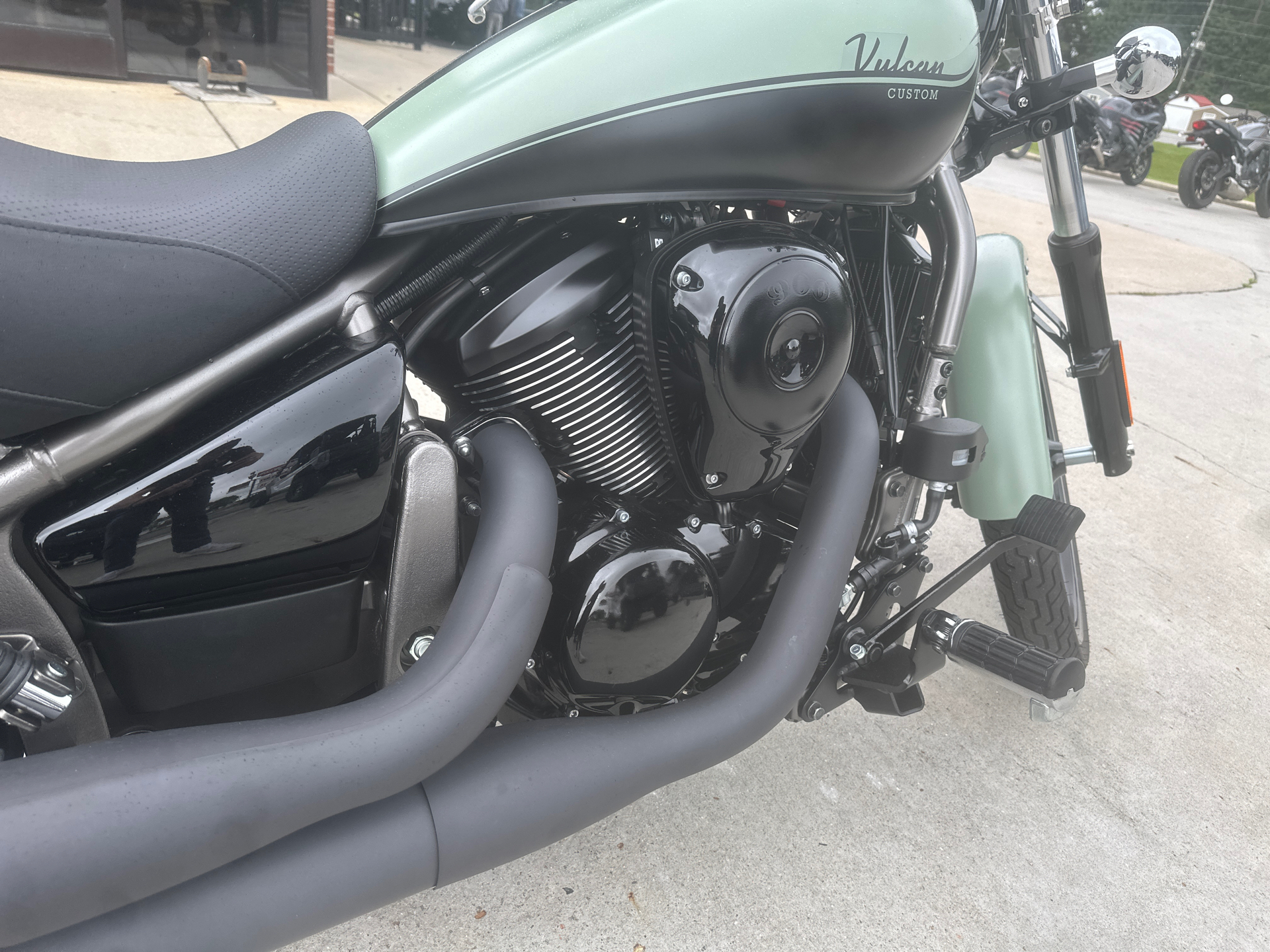 2023 Kawasaki Vulcan 900 Custom in Greenville, North Carolina - Photo 11