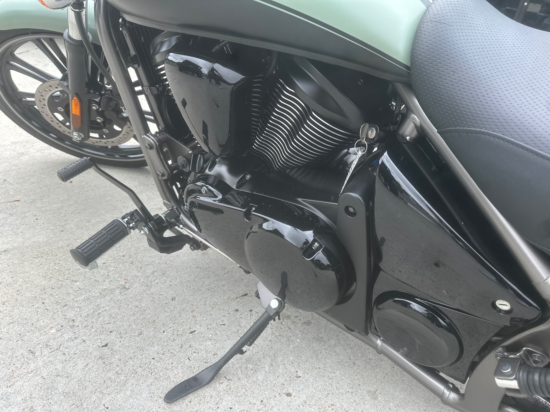 2023 Kawasaki Vulcan 900 Custom in Greenville, North Carolina - Photo 22