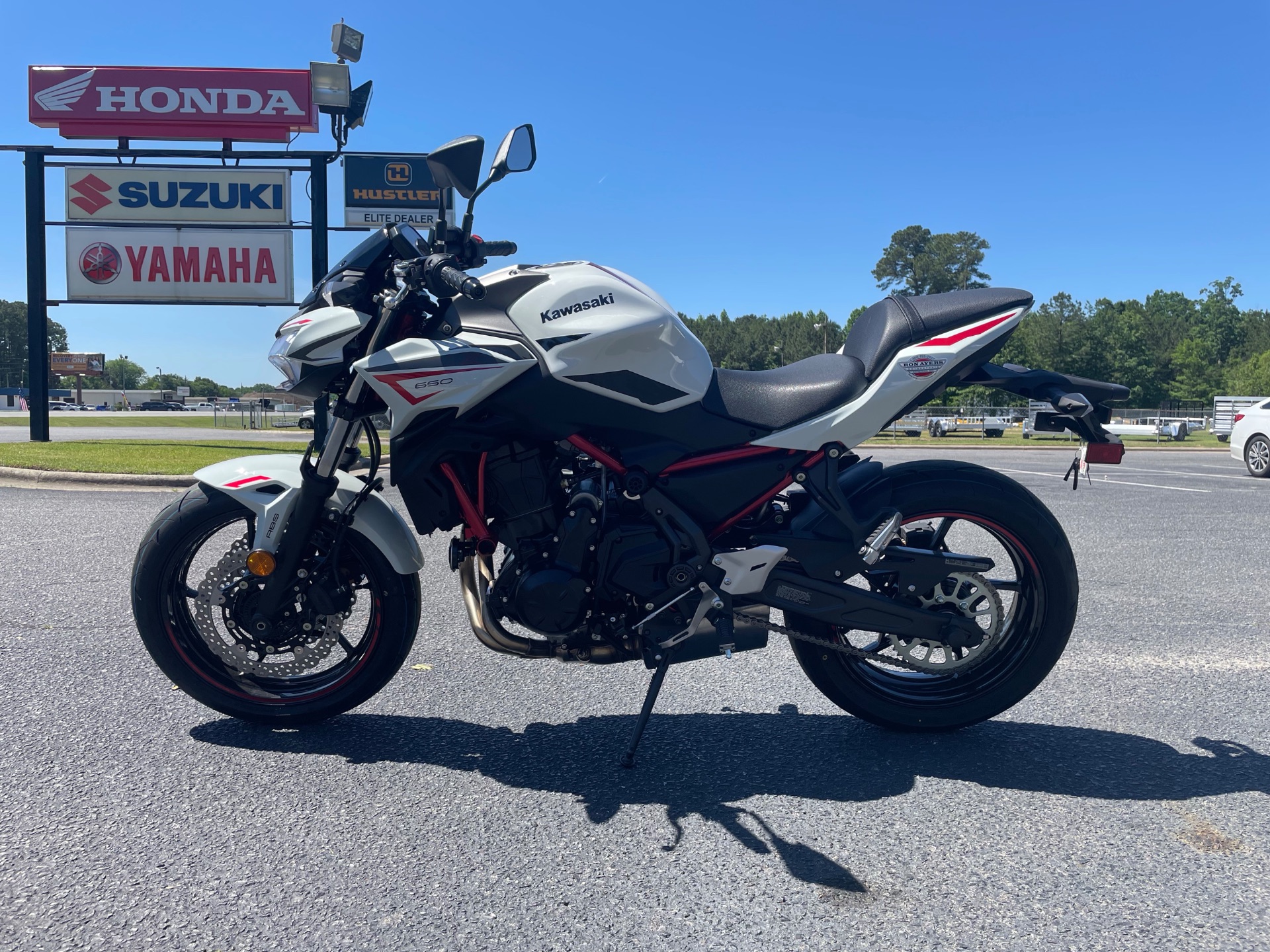 2022 Kawasaki Z650 ABS in Greenville, North Carolina - Photo 7