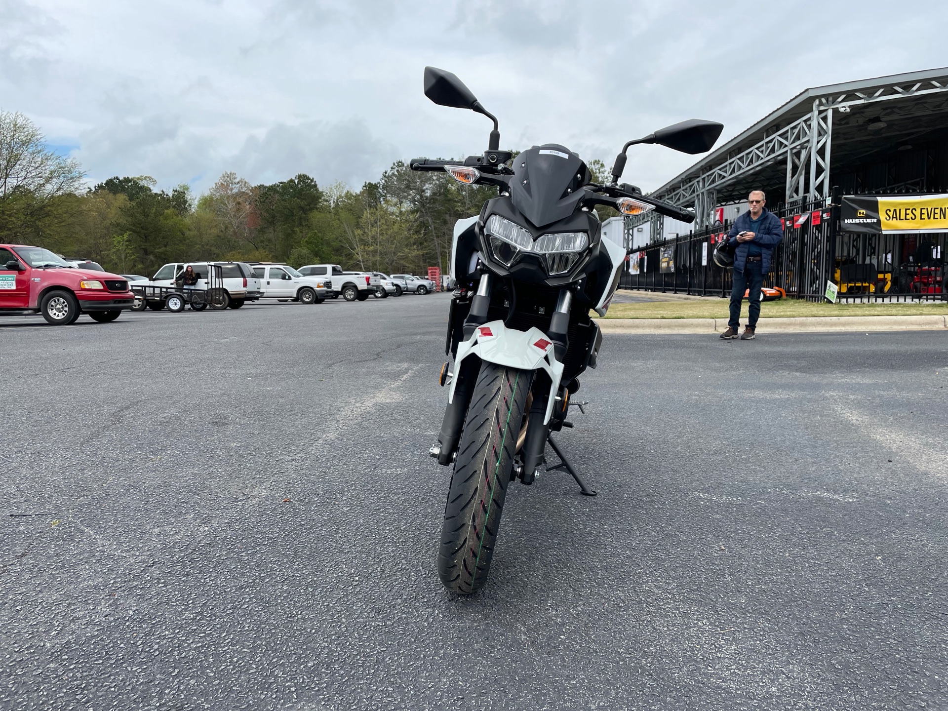 2022 Kawasaki Z400 ABS in Greenville, North Carolina - Photo 4