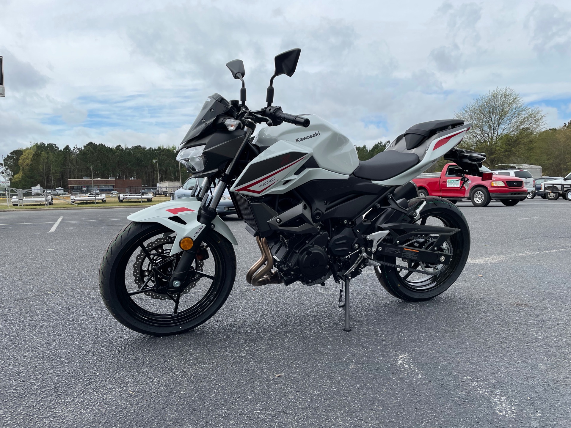 2022 Kawasaki Z400 ABS in Greenville, North Carolina - Photo 6