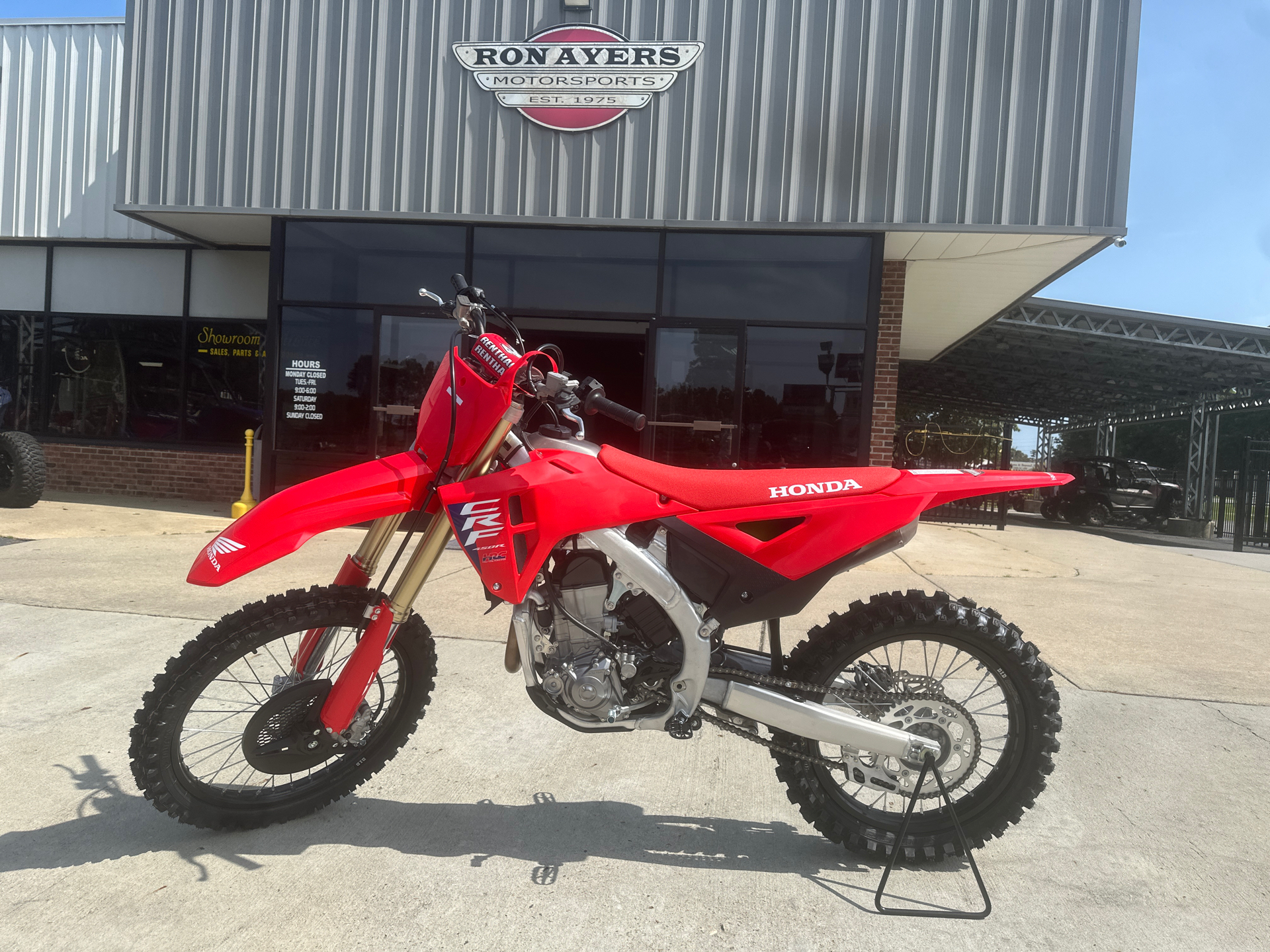 2025 Honda CRF450R in Greenville, North Carolina - Photo 32