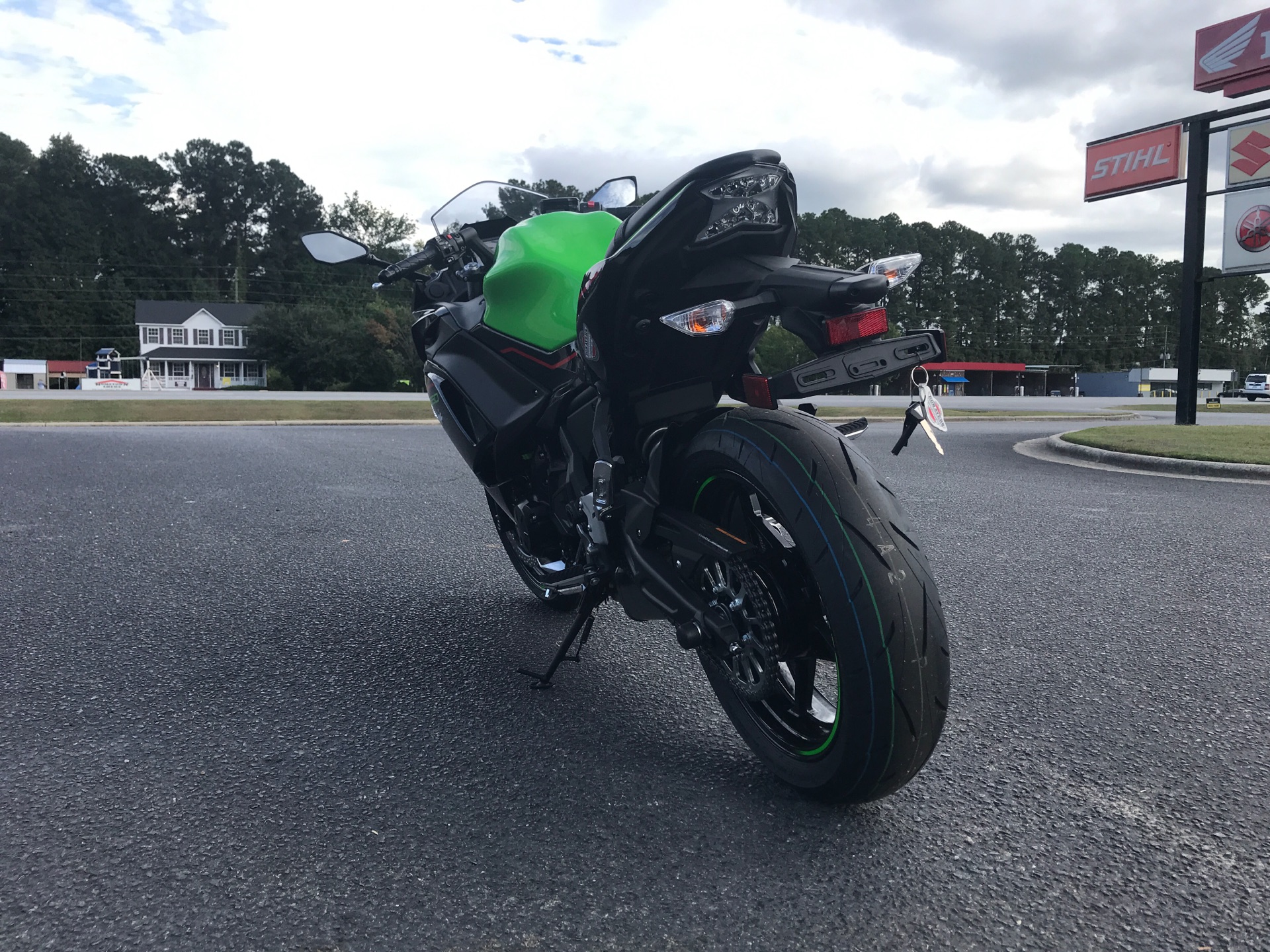 2022 Kawasaki Ninja 650 KRT Edition in Greenville, North Carolina - Photo 9