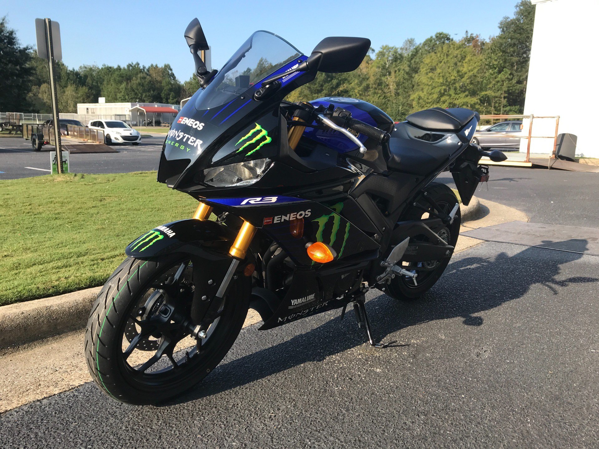 2021 Yamaha YZF-R3 Monster Energy Yamaha MotoGP Edition in Greenville, North Carolina - Photo 4
