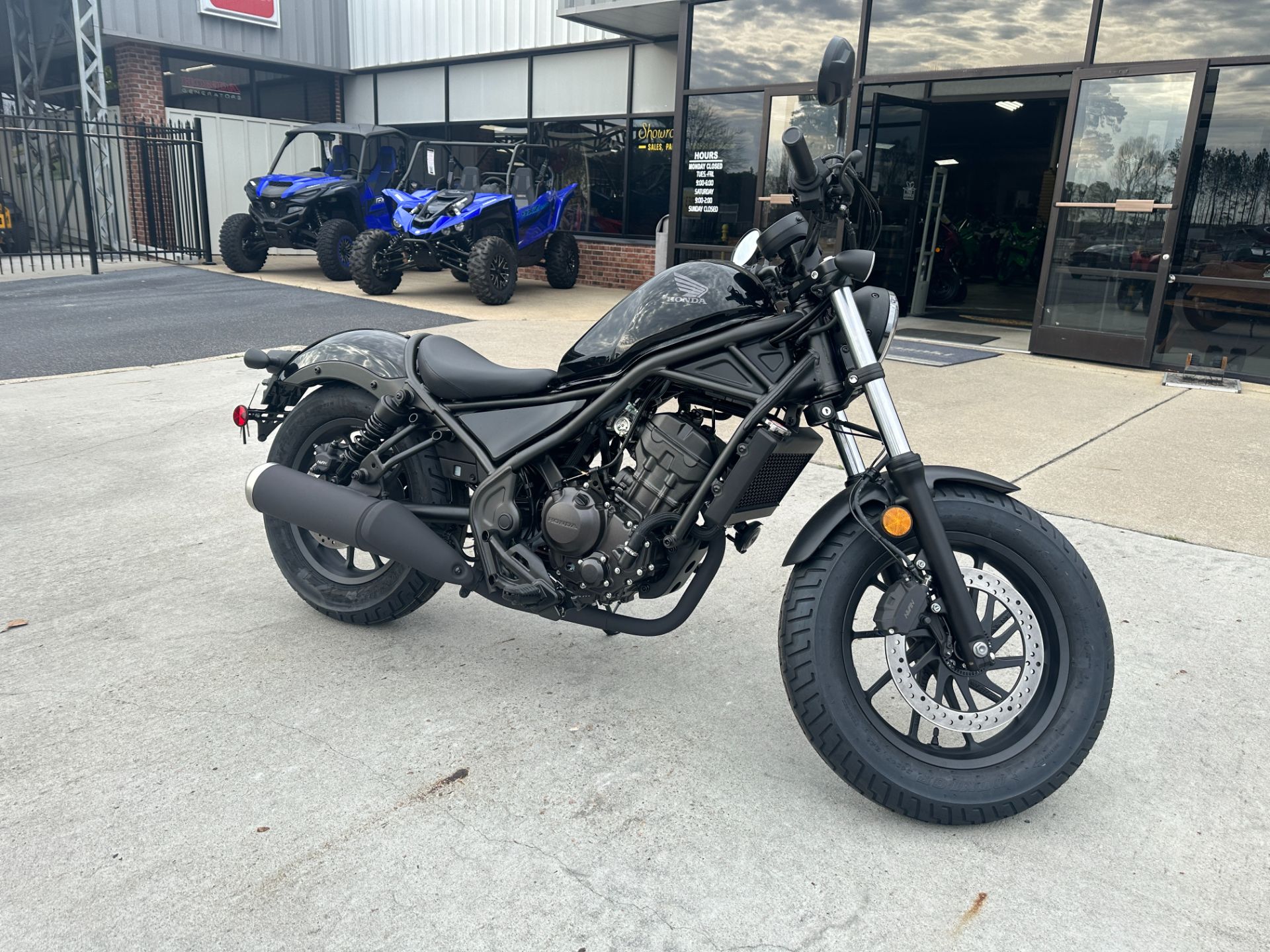 2024 Honda Rebel 300 ABS in Greenville, North Carolina - Photo 2