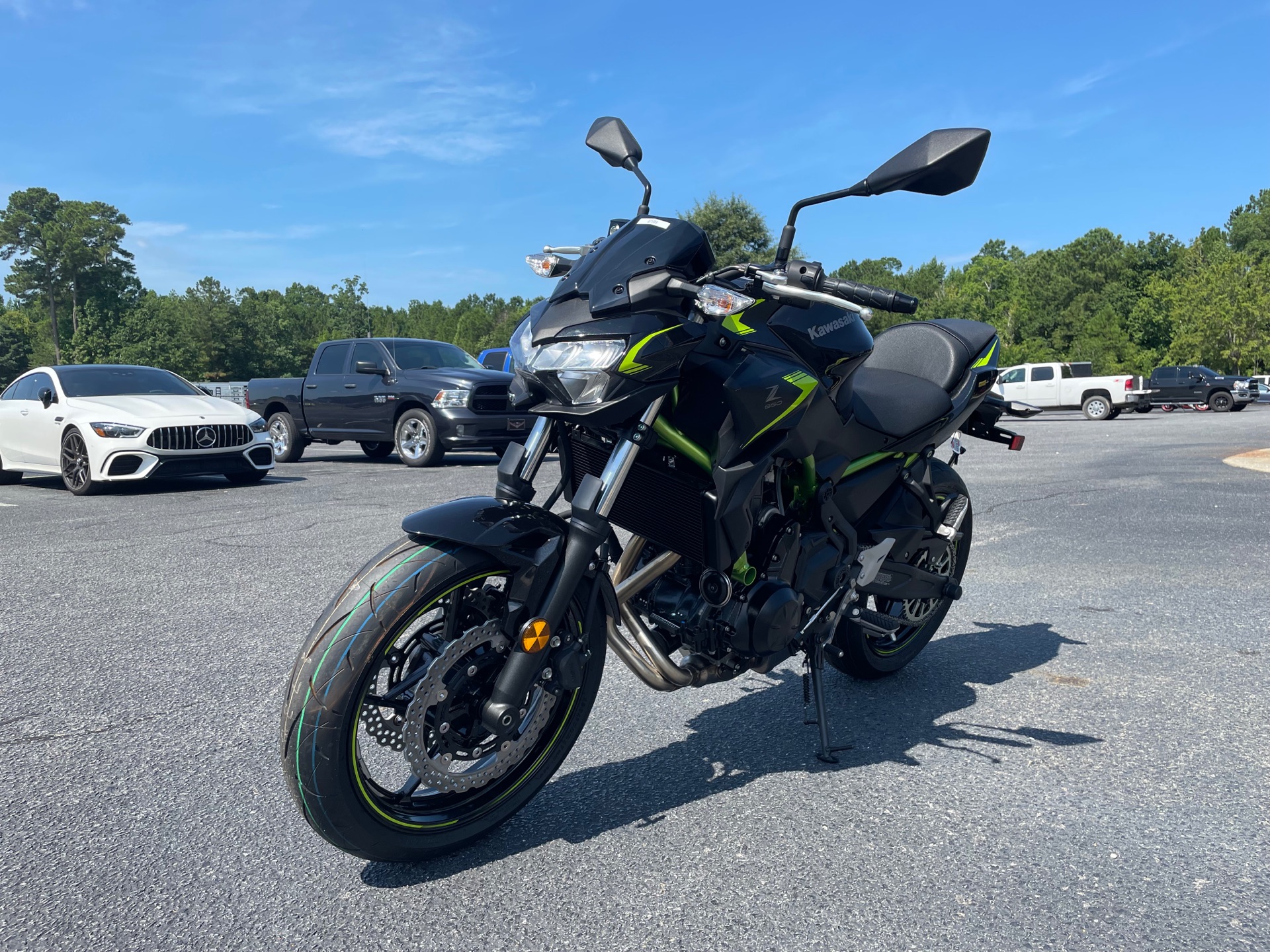 2022 Kawasaki Z650 in Greenville, North Carolina - Photo 5