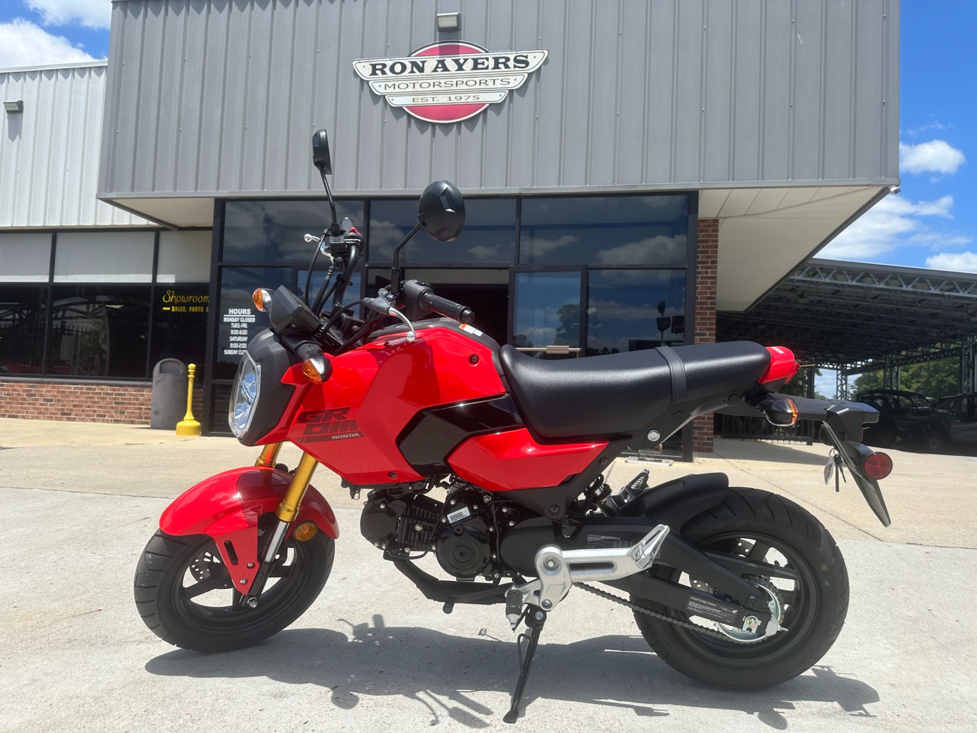 2025 Honda Grom in Greenville, North Carolina - Photo 16