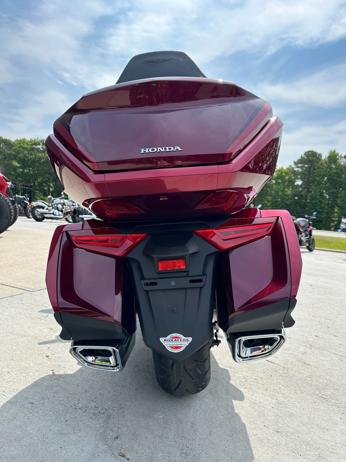 2023 Honda Gold Wing Tour Automatic DCT in Greenville, North Carolina - Photo 14