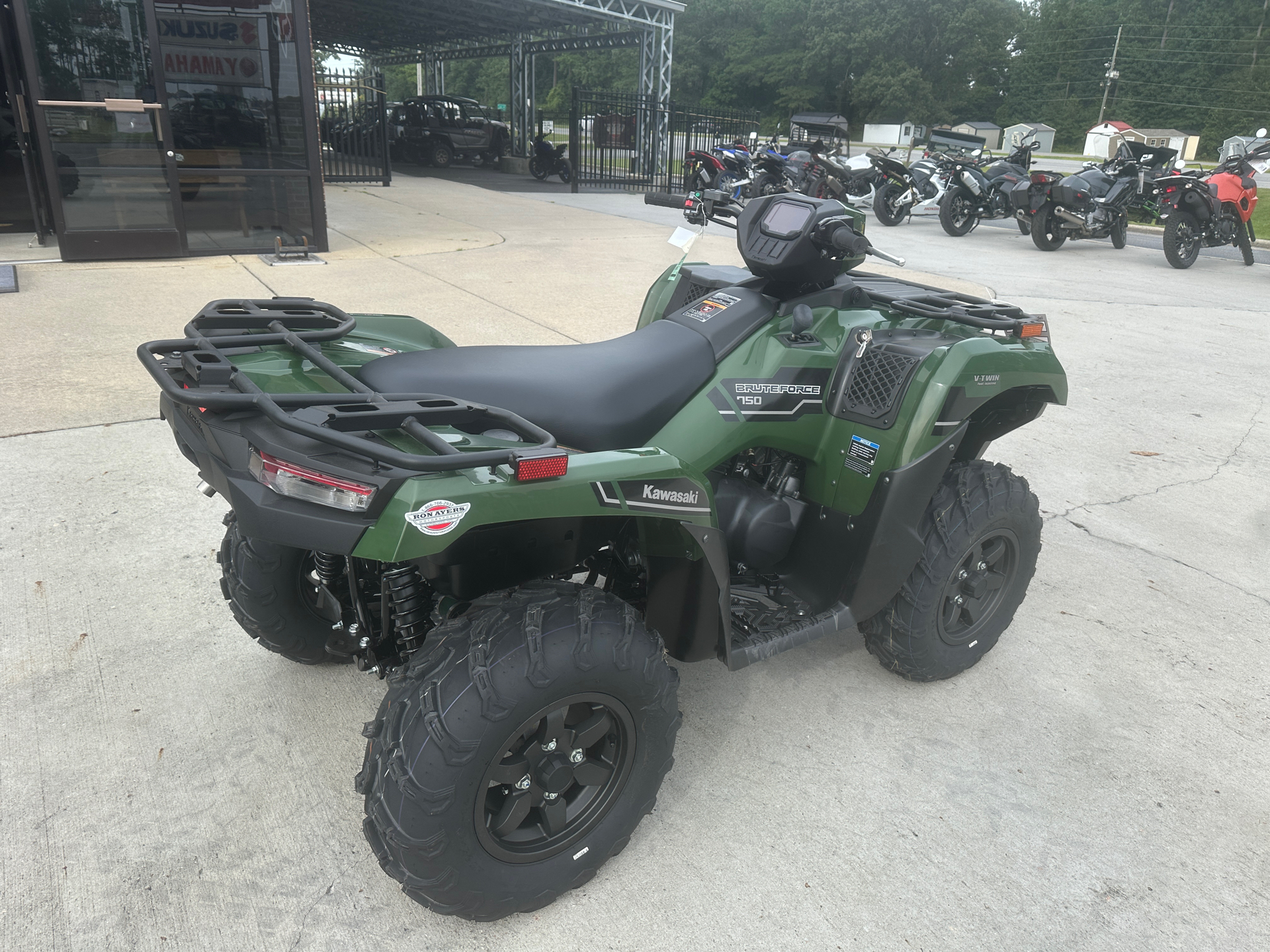 2024 Kawasaki Brute Force 750 in Greenville, North Carolina - Photo 3