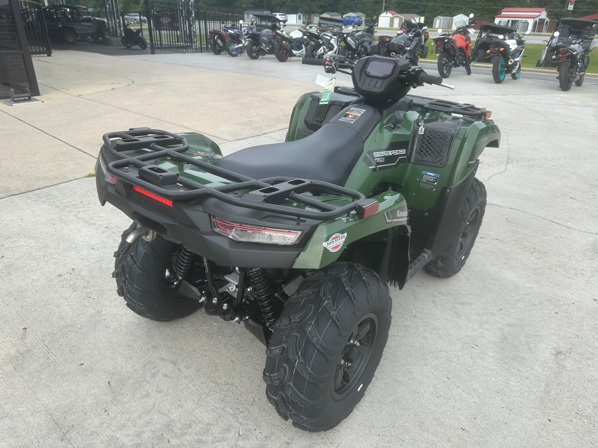 2024 Kawasaki Brute Force 750 in Greenville, North Carolina - Photo 9