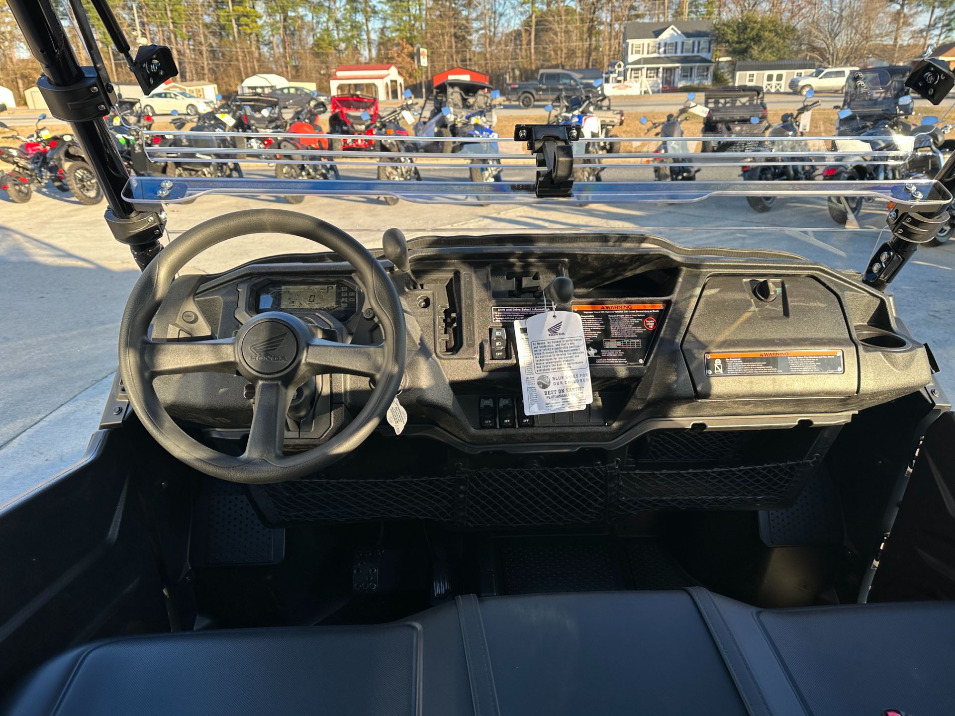 2024 Honda Pioneer 1000-5 Deluxe in Greenville, North Carolina - Photo 59