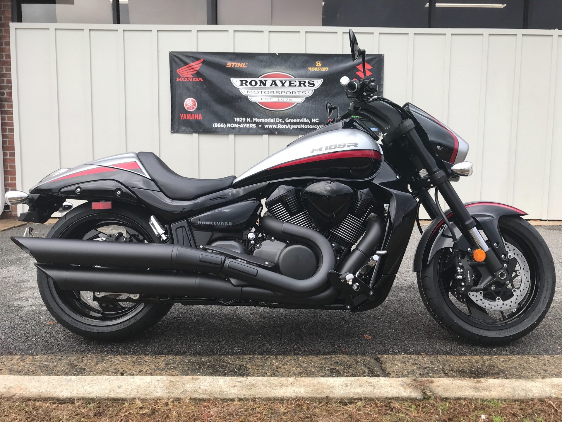 Custom Harley Davidson Motorcycle : r/pics