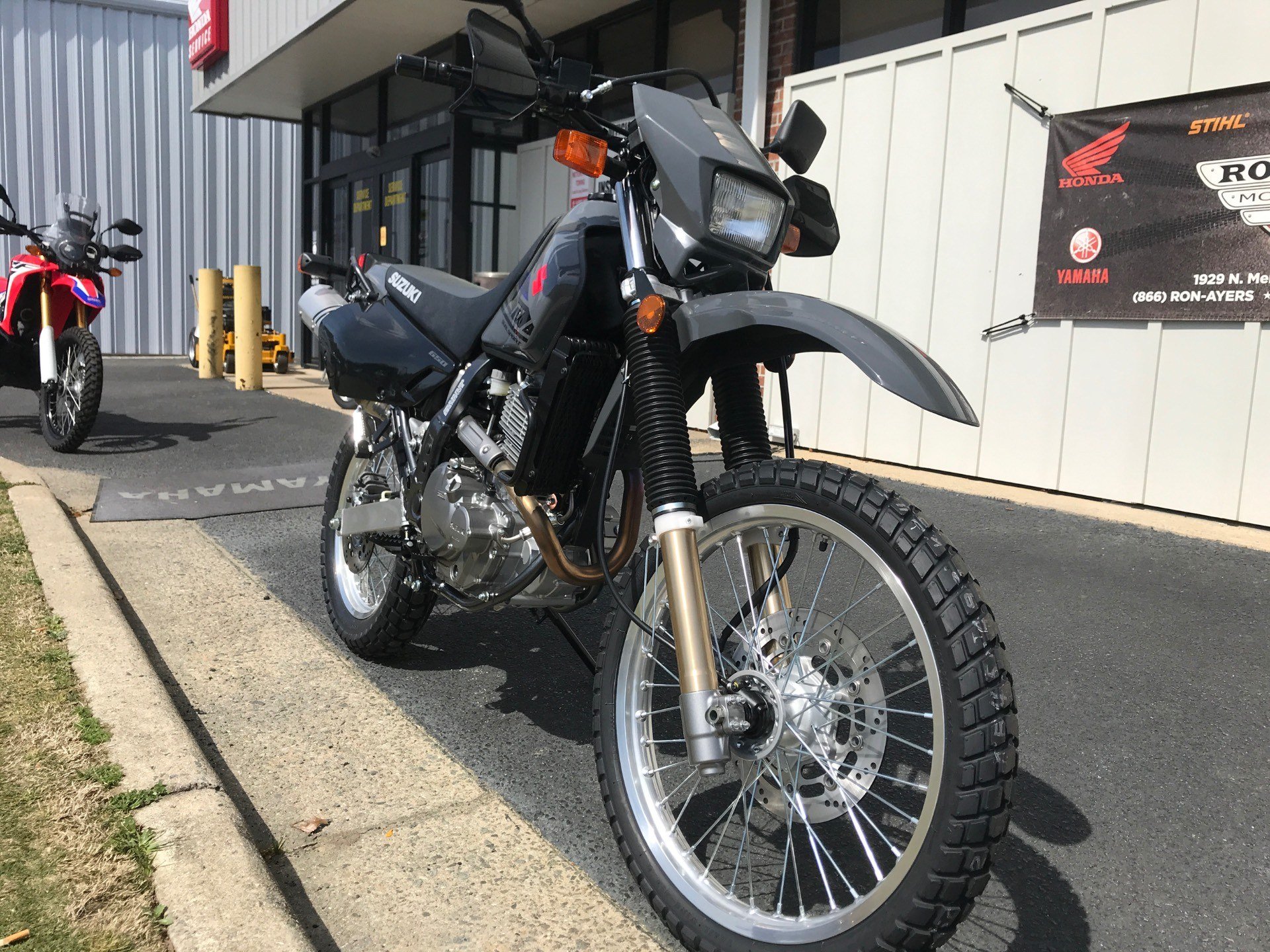 suzuki dr650s 2020