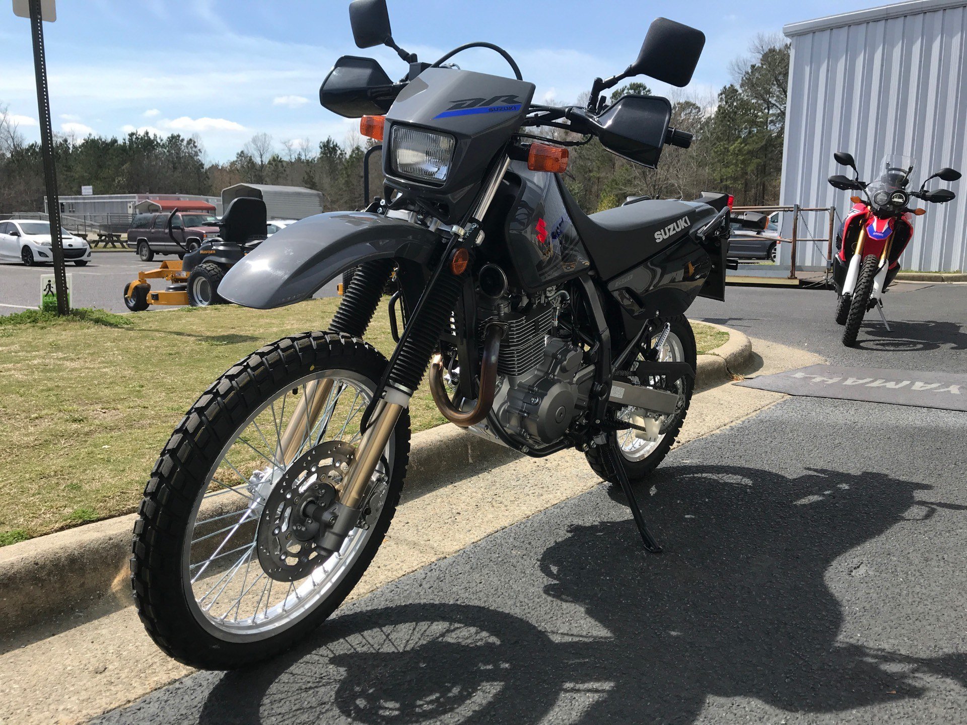 suzuki dr650s 2020