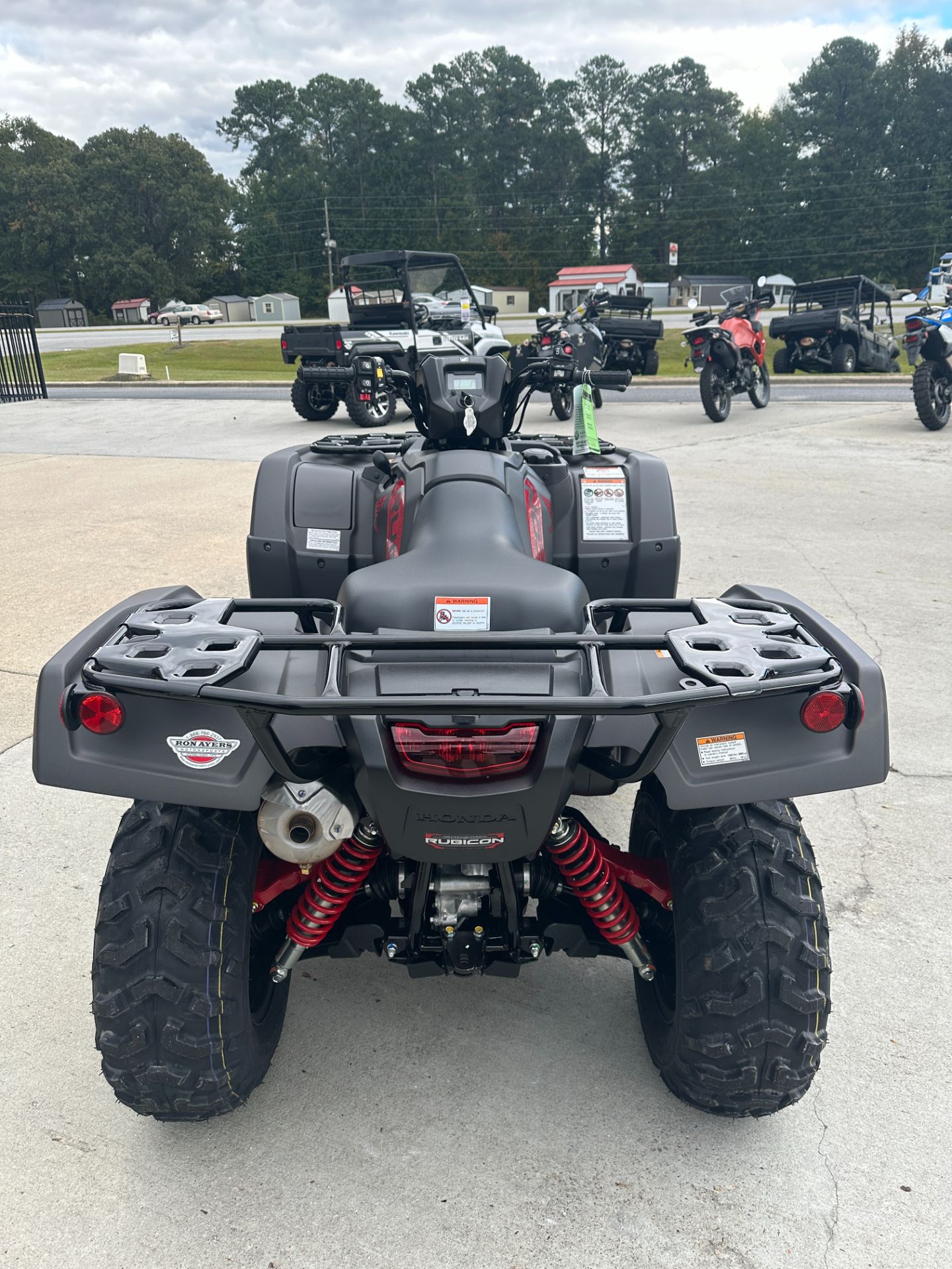 2024 Honda FourTrax Foreman Rubicon 4x4 Automatic DCT EPS Deluxe in Greenville, North Carolina - Photo 5