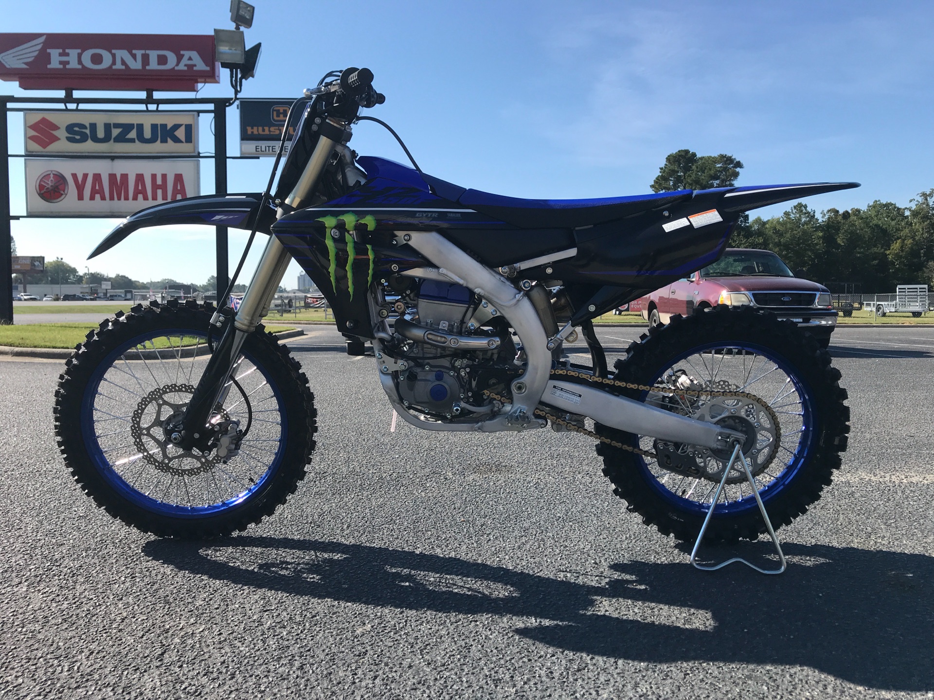 2022 Yamaha YZ450F Monster Energy Yamaha Racing Edition in Greenville, North Carolina - Photo 7
