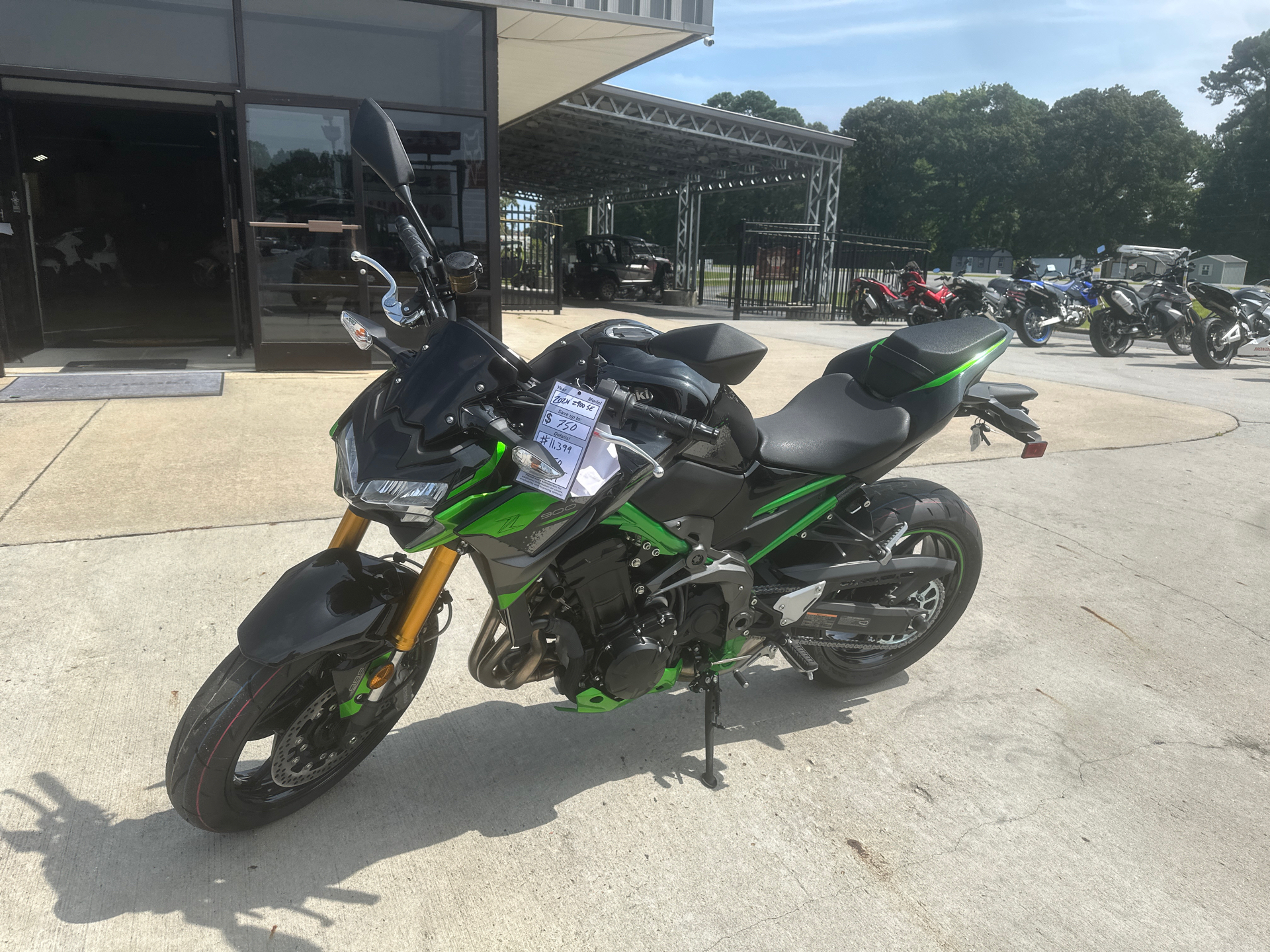 2024 Kawasaki Z900 SE ABS in Greenville, North Carolina - Photo 15