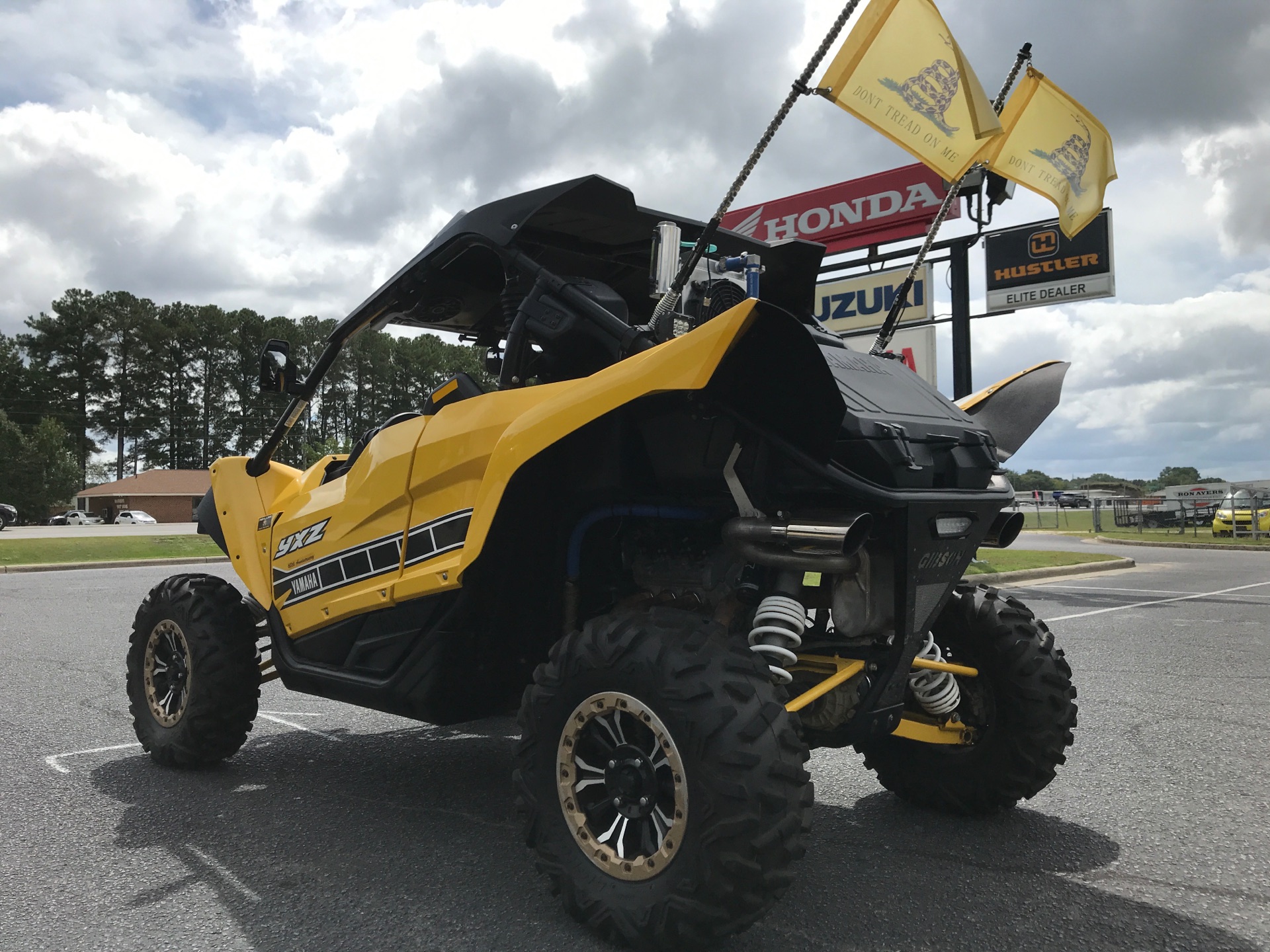 2016 Yamaha YXZ1000R SE in Greenville, North Carolina - Photo 10