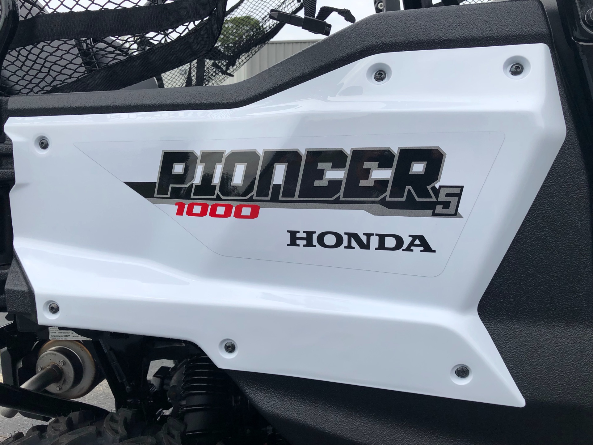 2021 Honda Pioneer 1000-5 Deluxe in Greenville, North Carolina - Photo 16