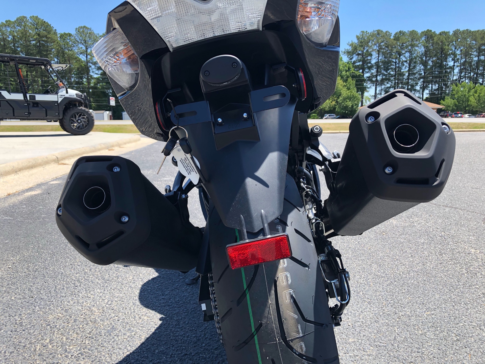 2021 Kawasaki Ninja ZX-14R ABS in Greenville, North Carolina - Photo 16