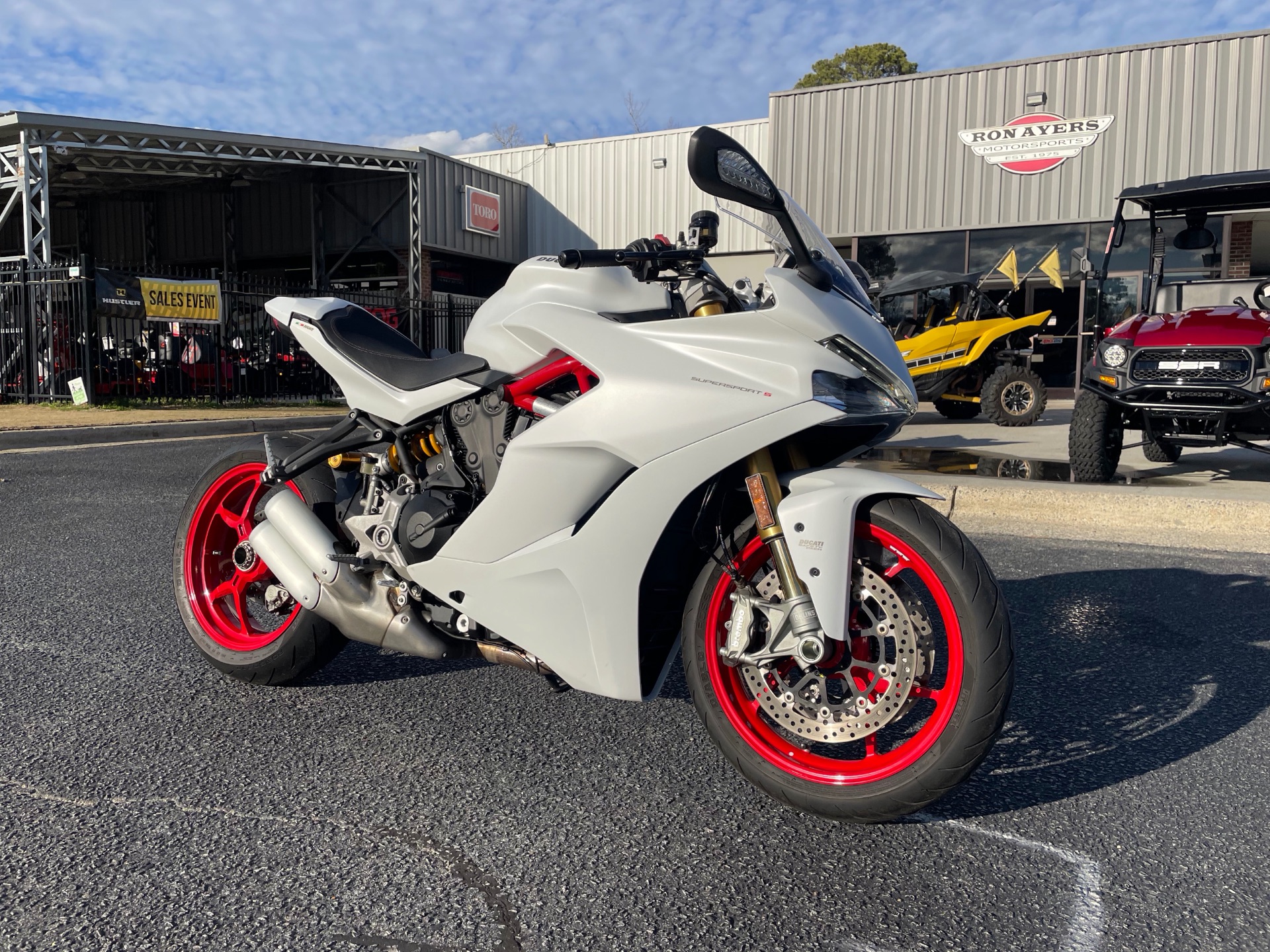 2020 Ducati SuperSport S in Greenville, North Carolina - Photo 2