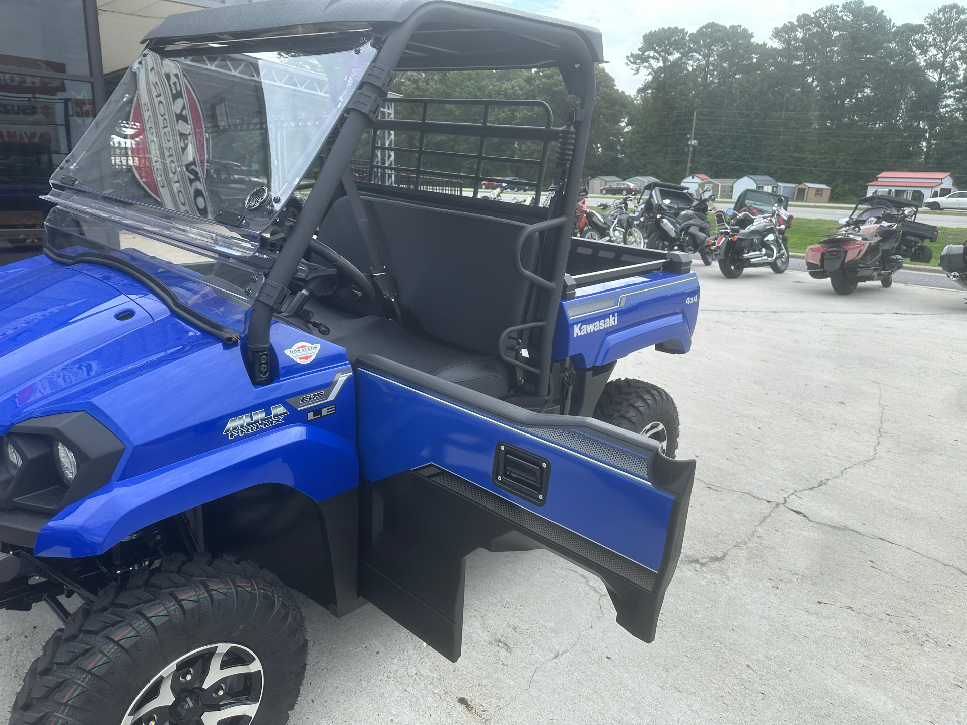 2025 Kawasaki MULE PRO-MX LE in Greenville, North Carolina - Photo 48