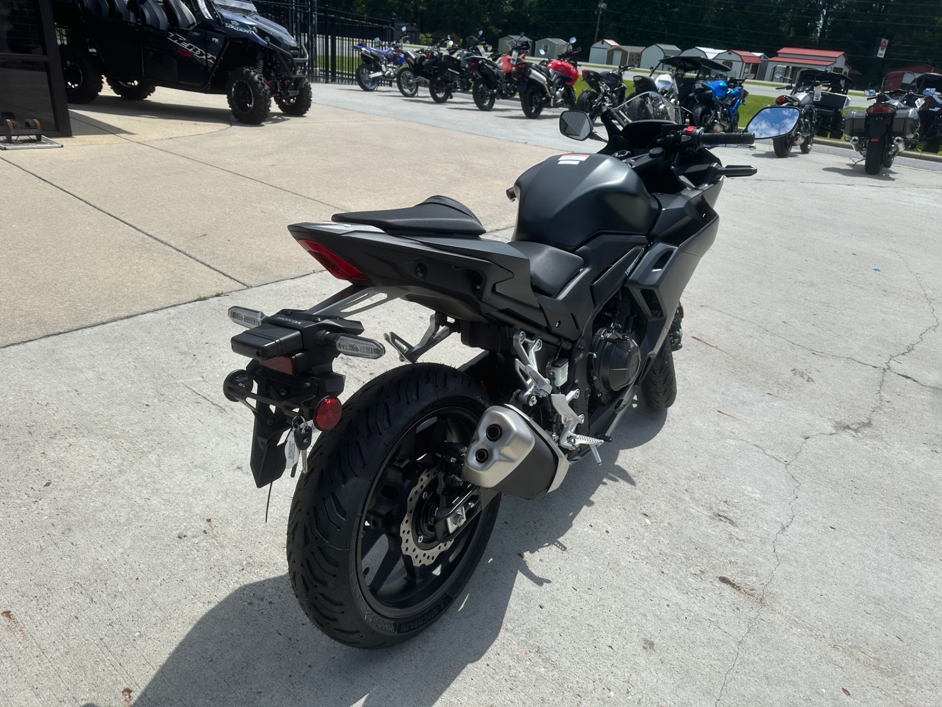 2024 Honda CBR500R ABS in Greenville, North Carolina - Photo 9