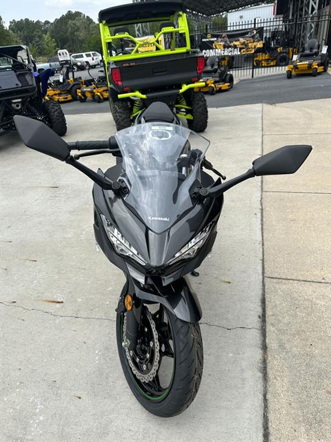 2023 Kawasaki Ninja 400 in Greenville, North Carolina - Photo 4