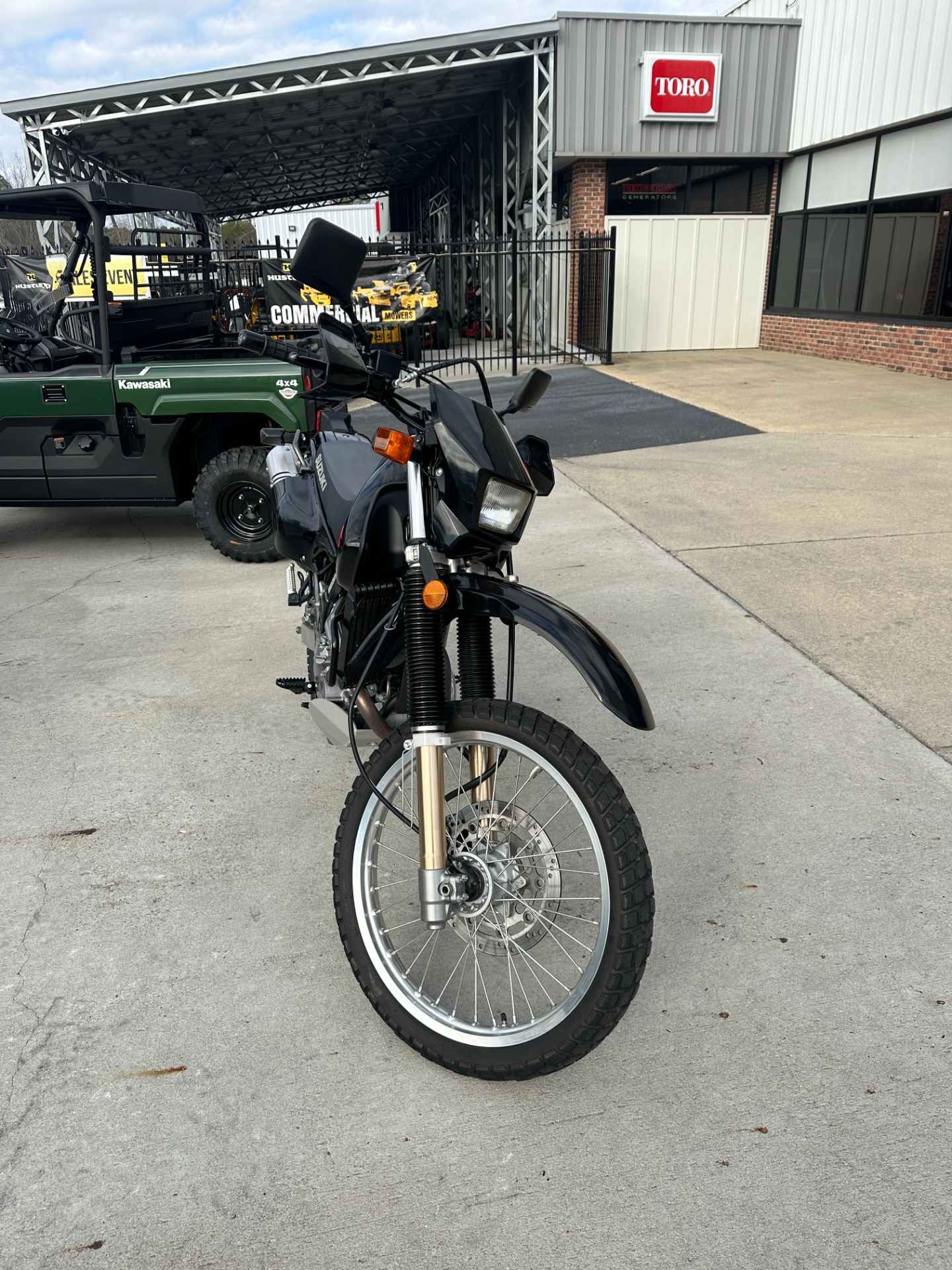 2019 Suzuki DR650S in Greenville, North Carolina - Photo 4