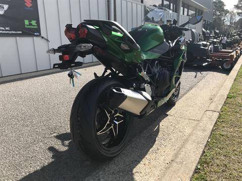 2021 Kawasaki Ninja H2 SX SE+ in Greenville, North Carolina - Photo 10