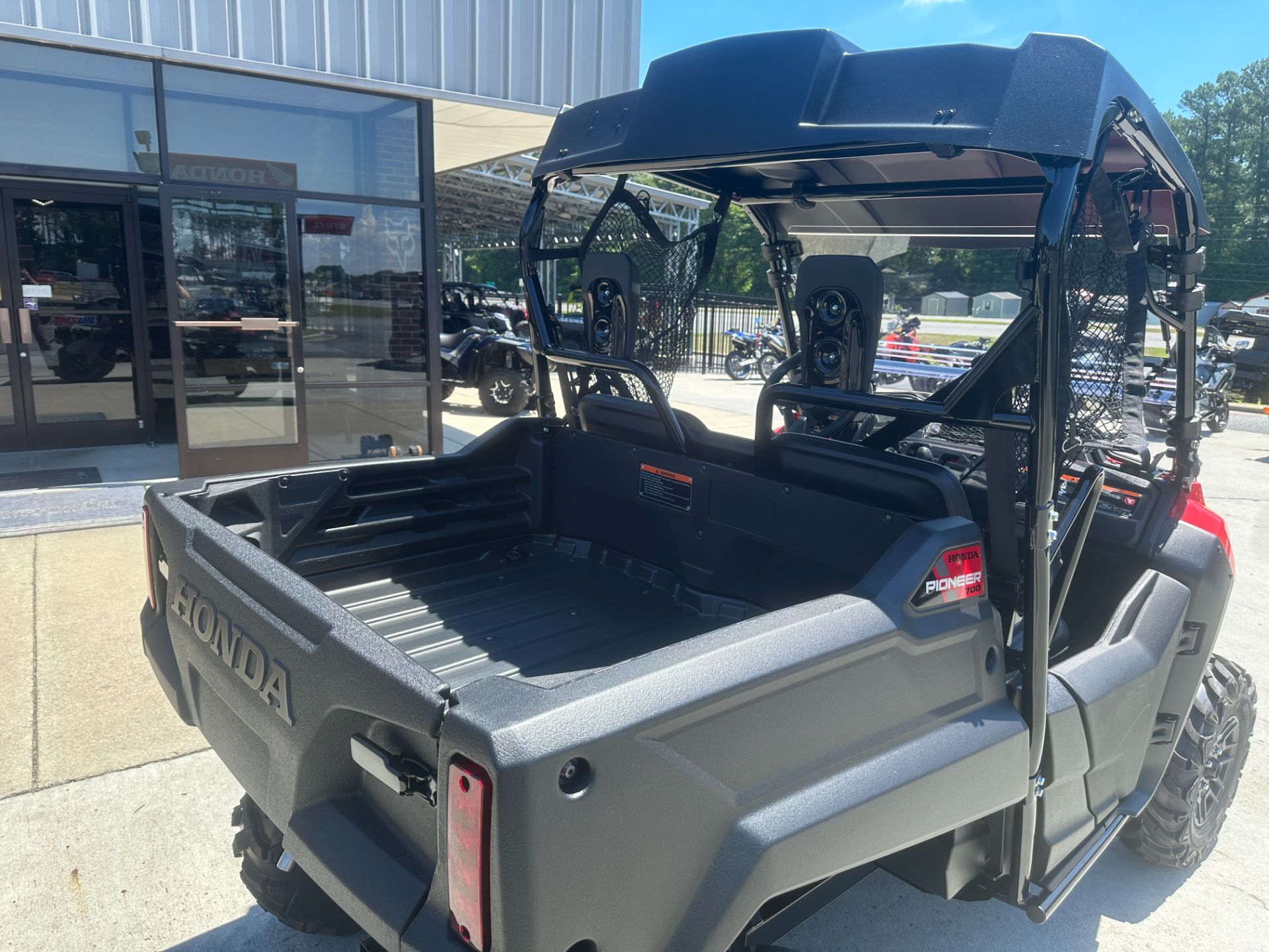 2025 Honda Pioneer 700 Deluxe in Greenville, North Carolina - Photo 12