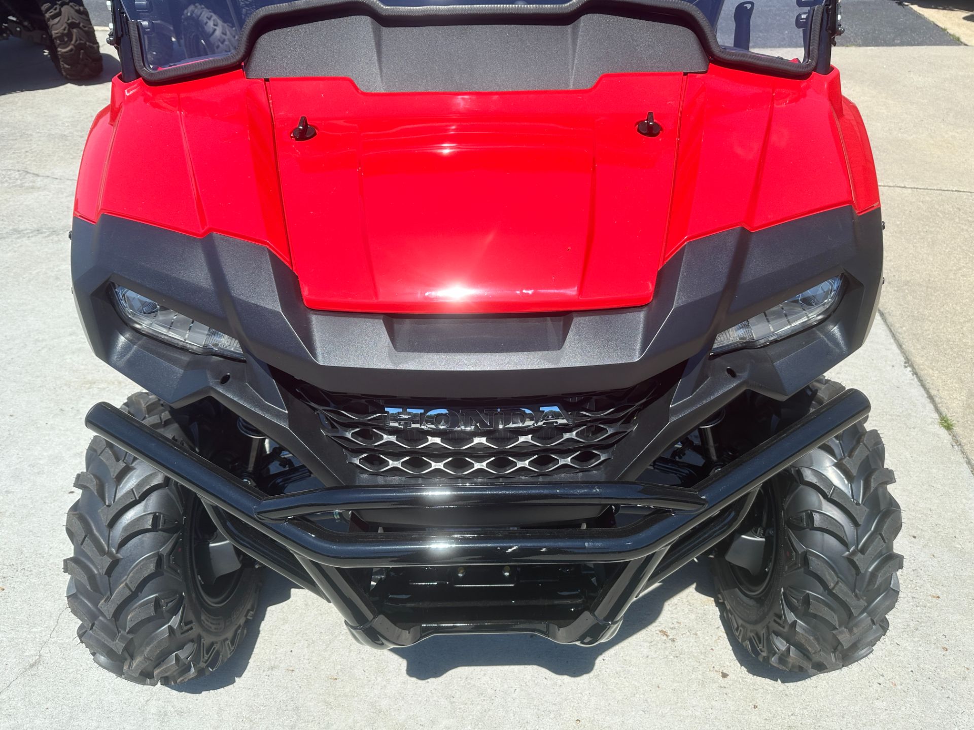 2025 Honda Pioneer 700 Deluxe in Greenville, North Carolina - Photo 17