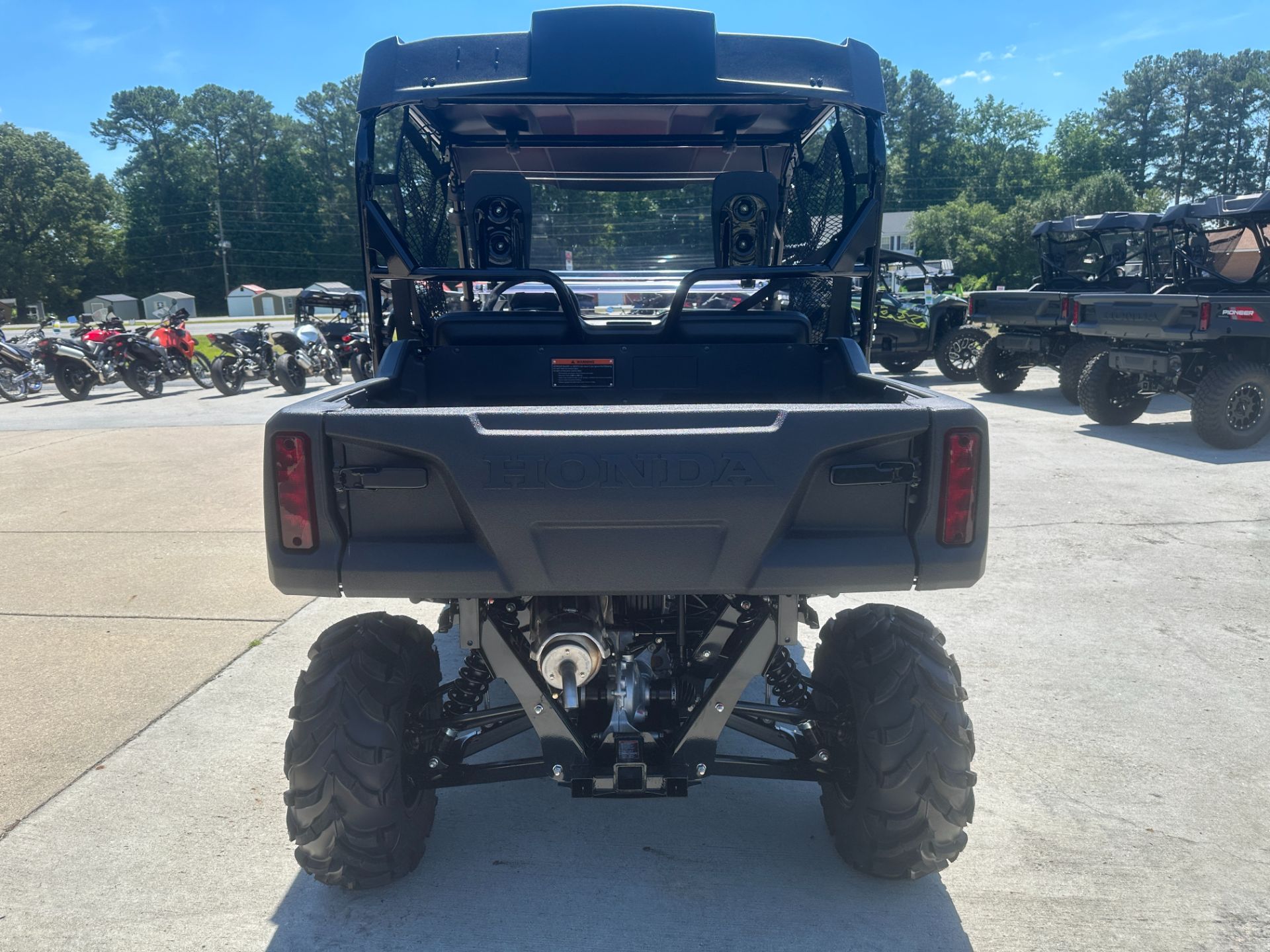 2025 Honda Pioneer 700 Deluxe in Greenville, North Carolina - Photo 26