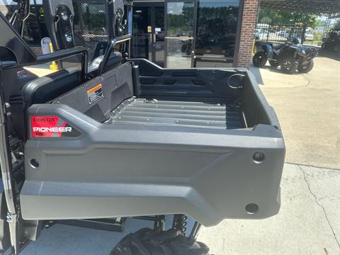 2025 Honda Pioneer 700 Deluxe in Greenville, North Carolina - Photo 39