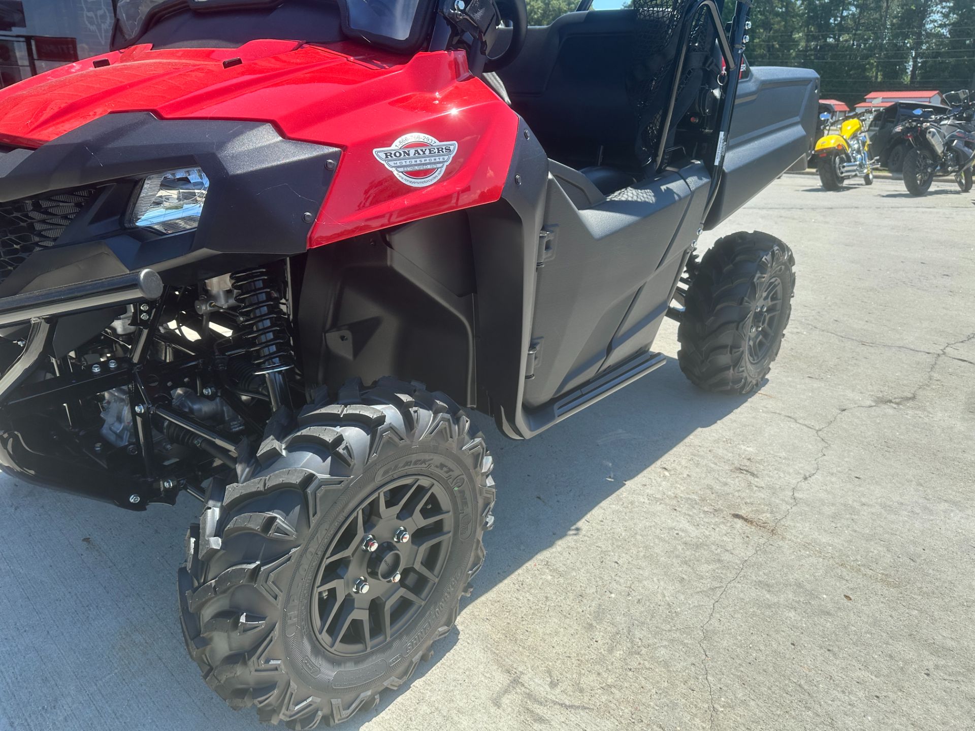 2025 Honda Pioneer 700 Deluxe in Greenville, North Carolina - Photo 40